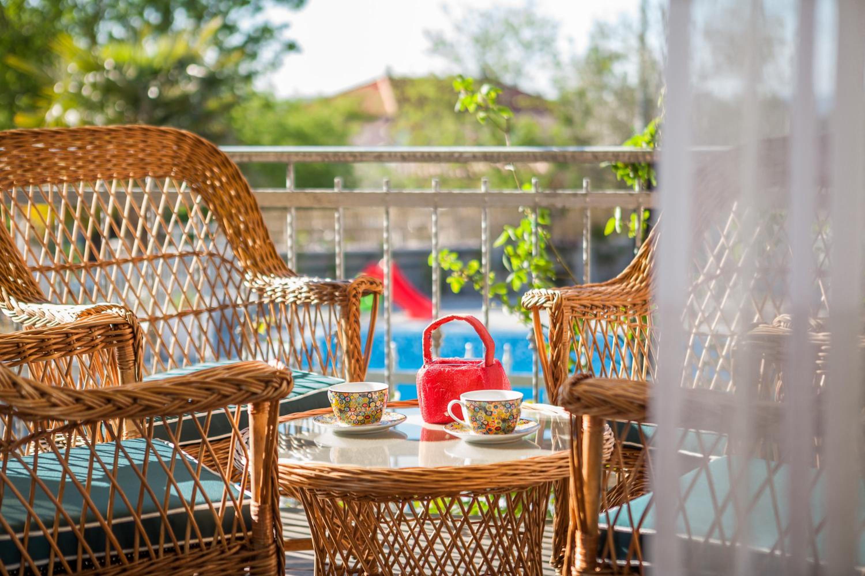 balance & terrace
