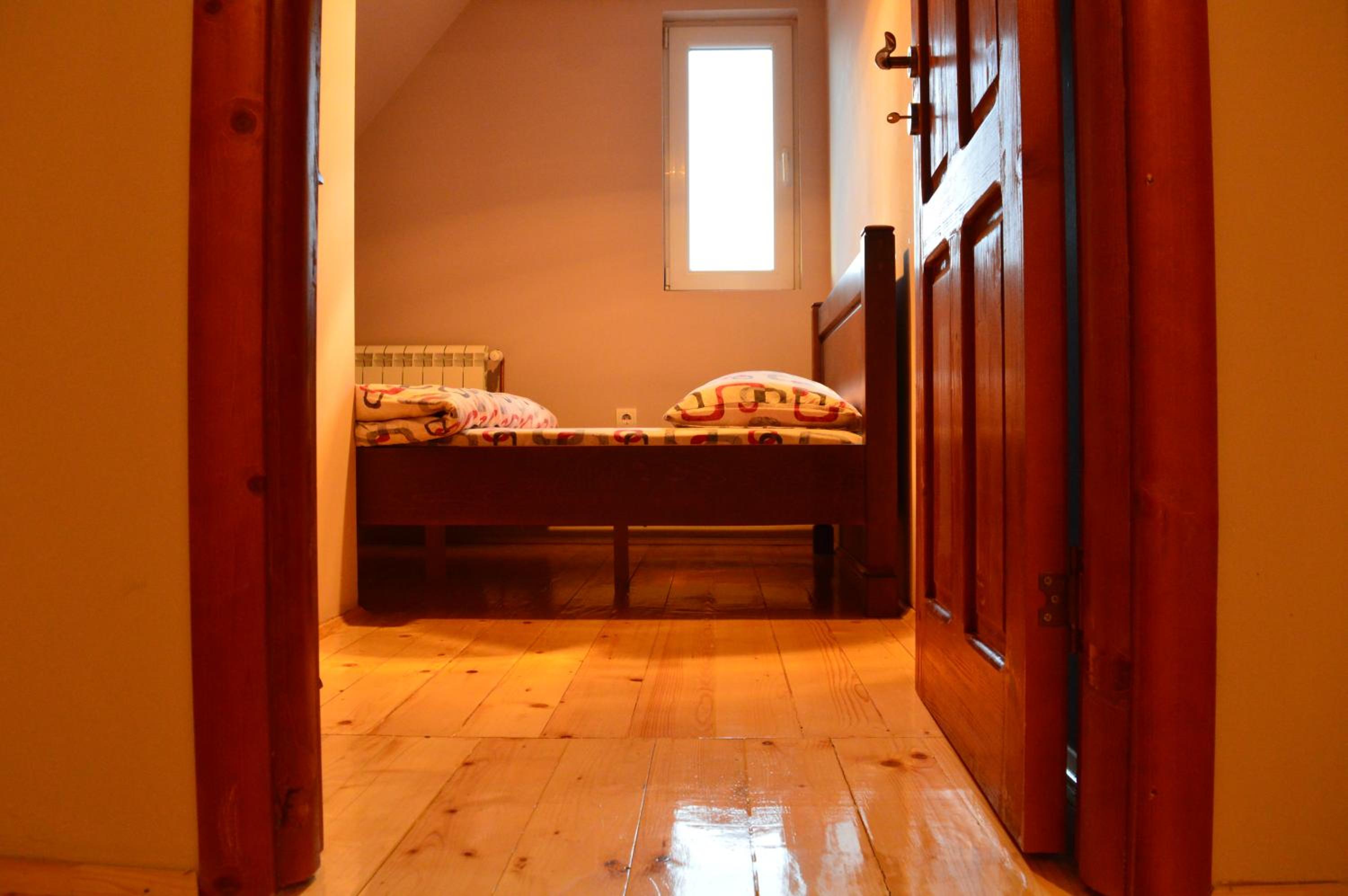 Photo 35