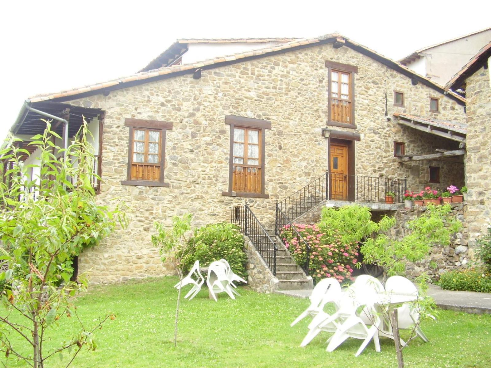 Viviendas Rurales Traldega