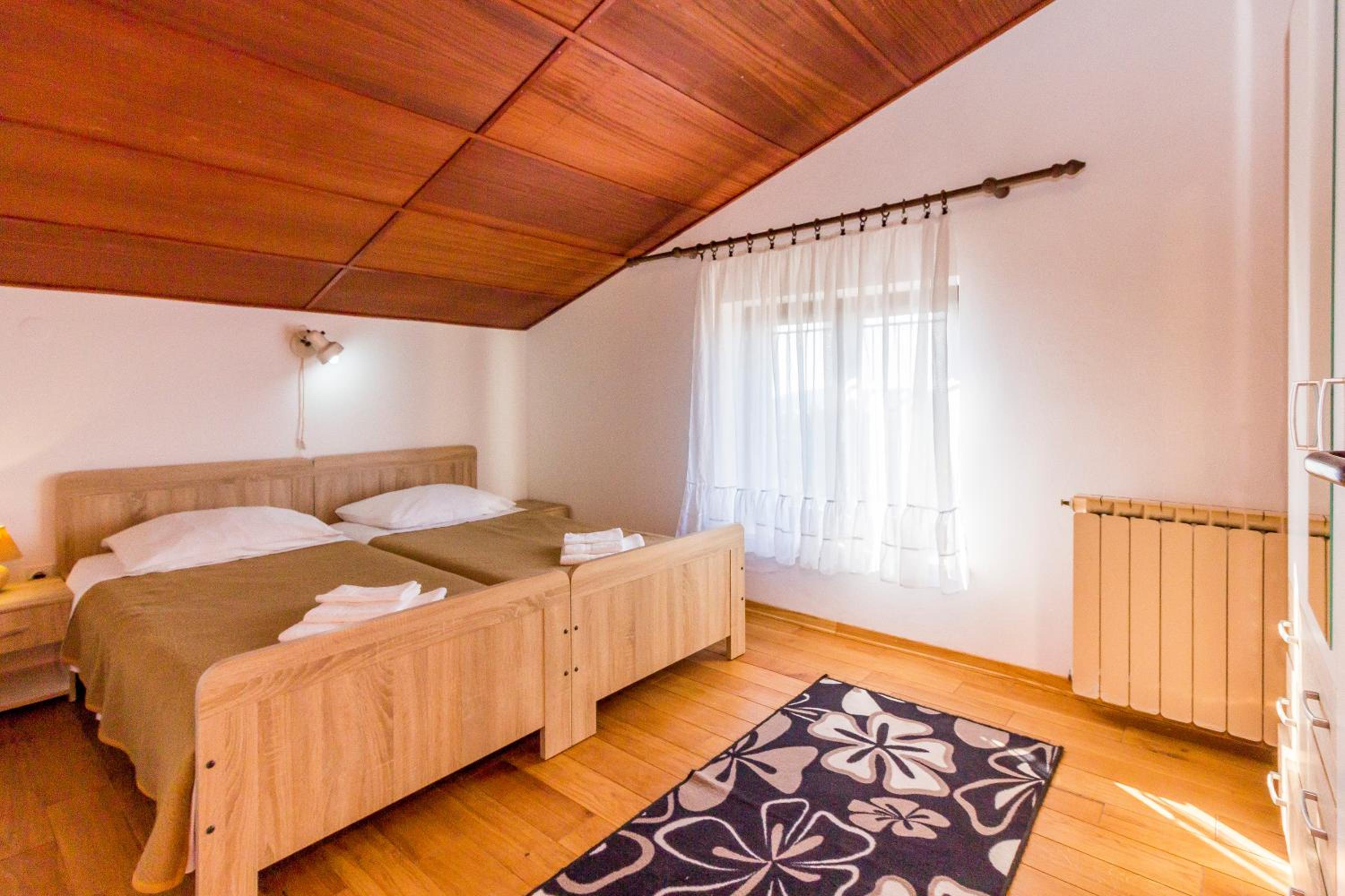 Villa Vinkuran view 3