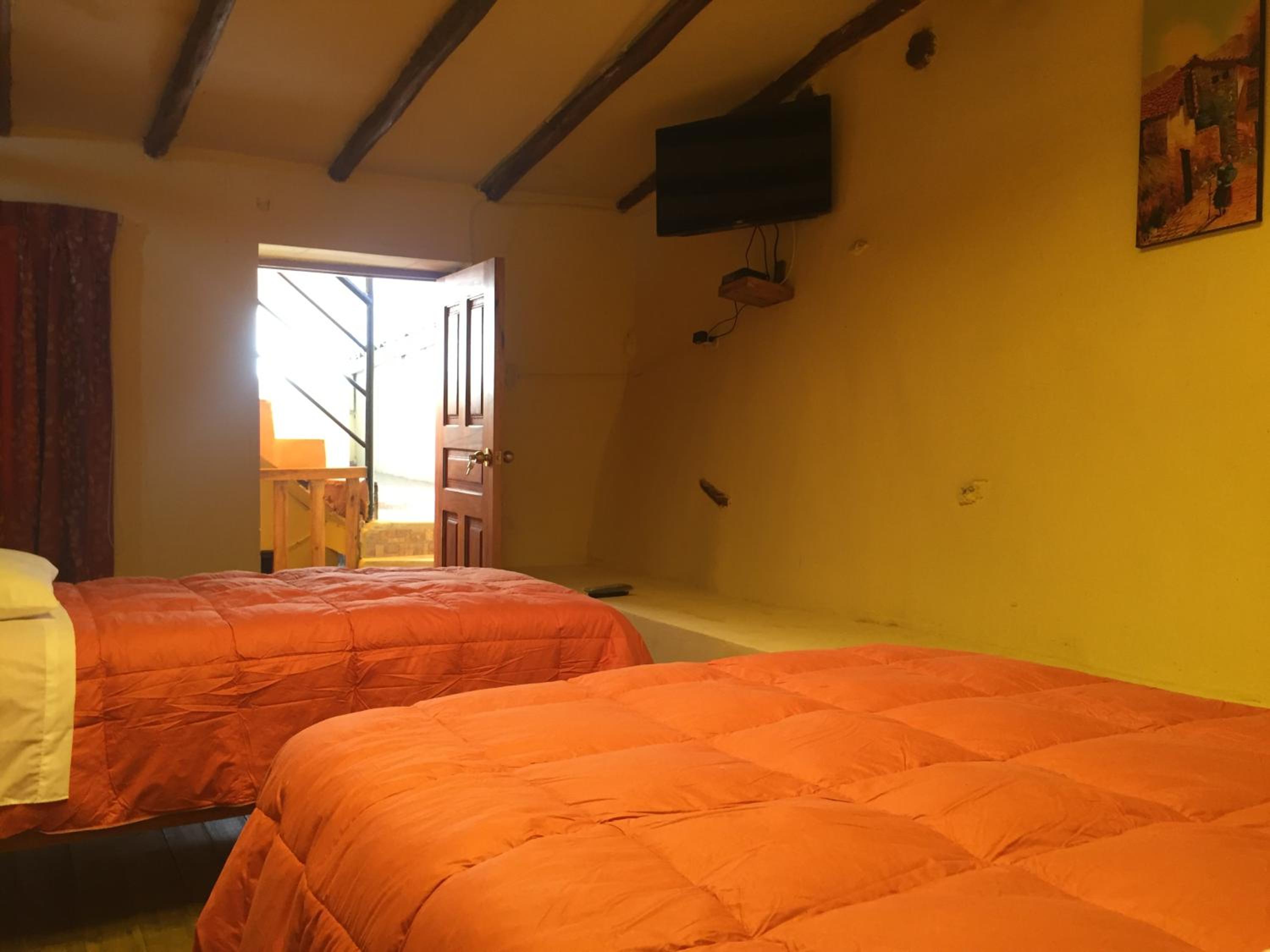 Rumi Sonqo Hostel