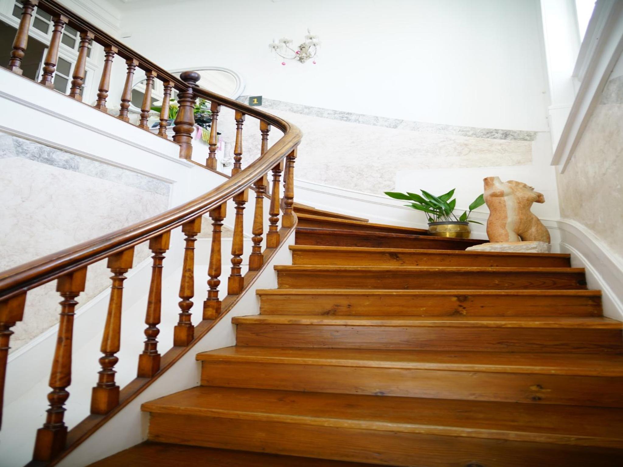 Adore Portugal Coimbra Guest House view 3