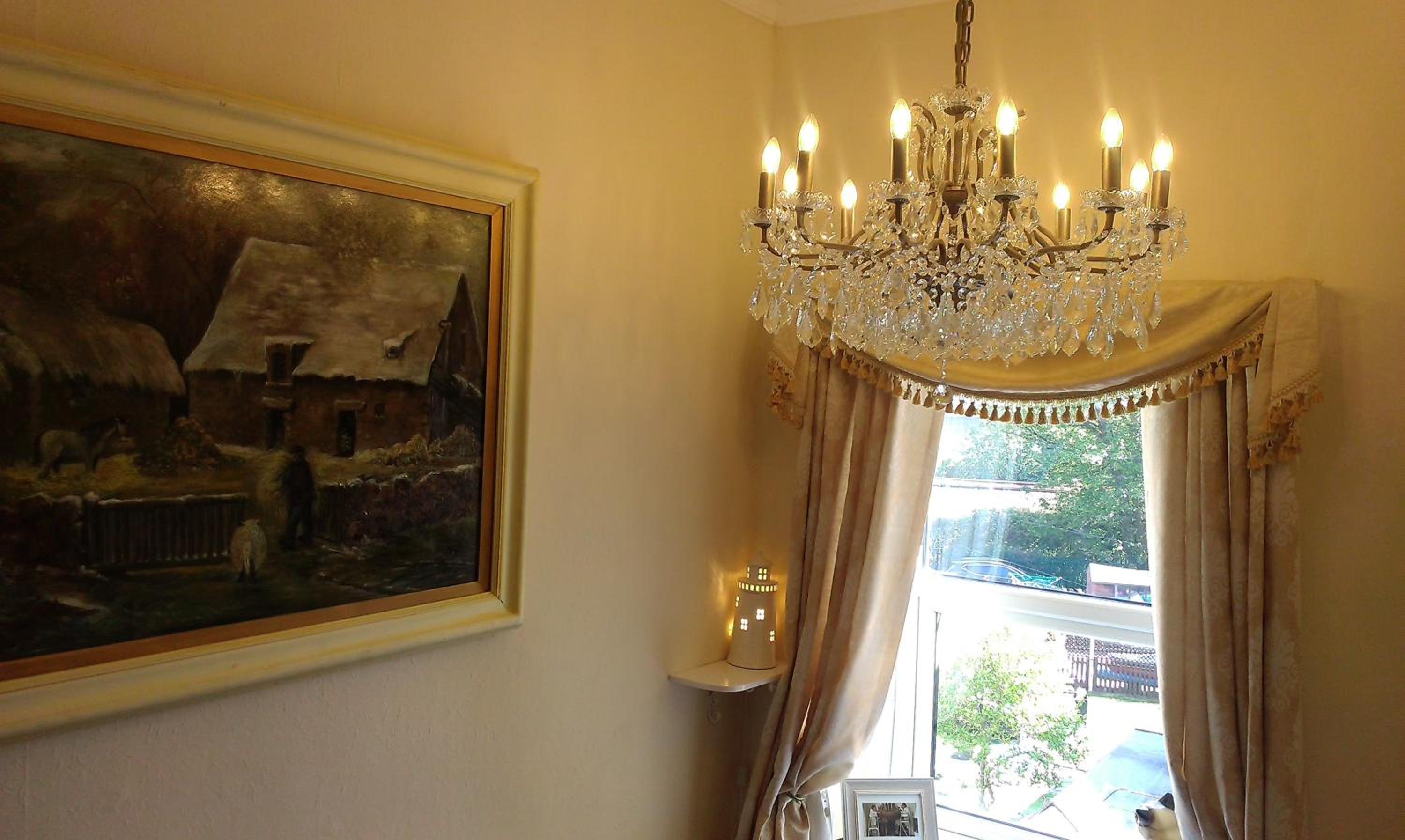 Min y Don Guest House