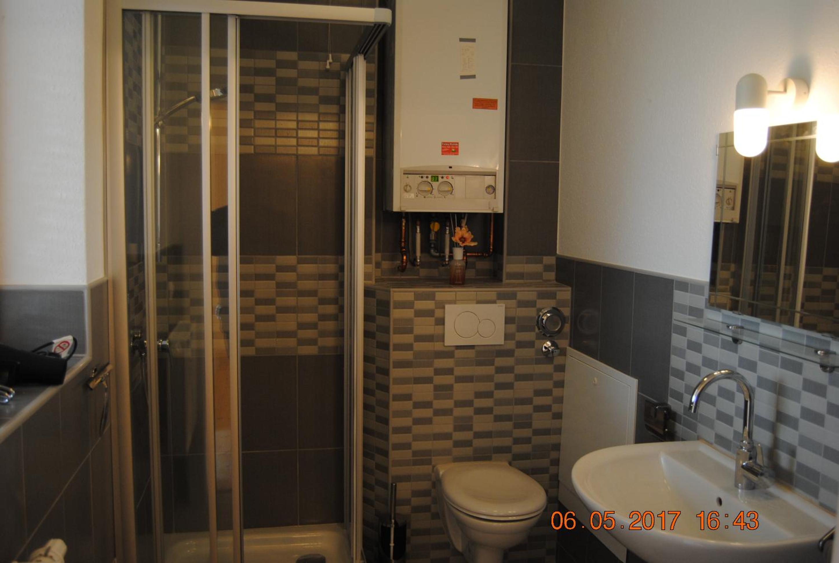 Photo 24