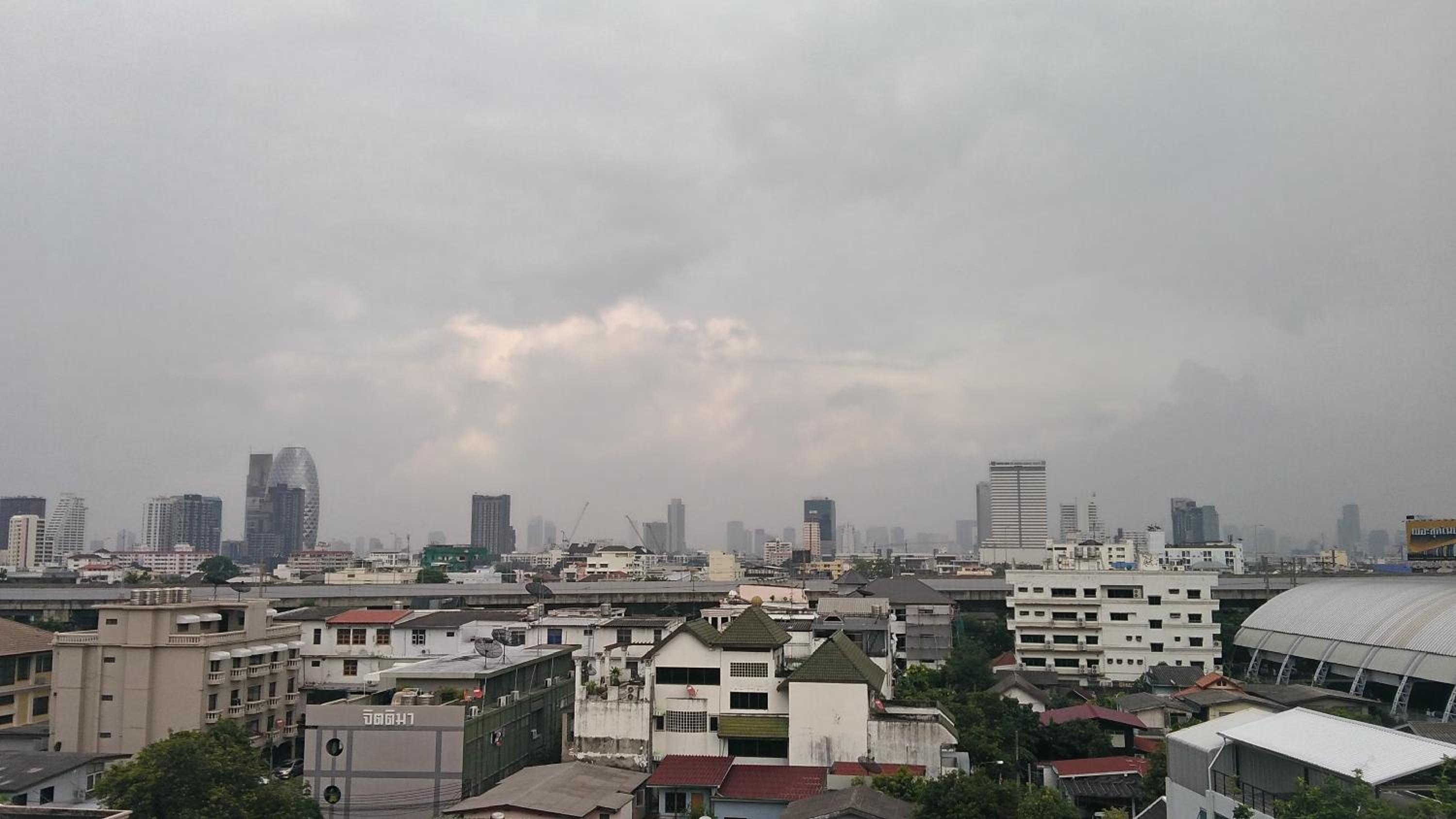Samsen Suites Spacious 2BR Contemporary Thai Style
