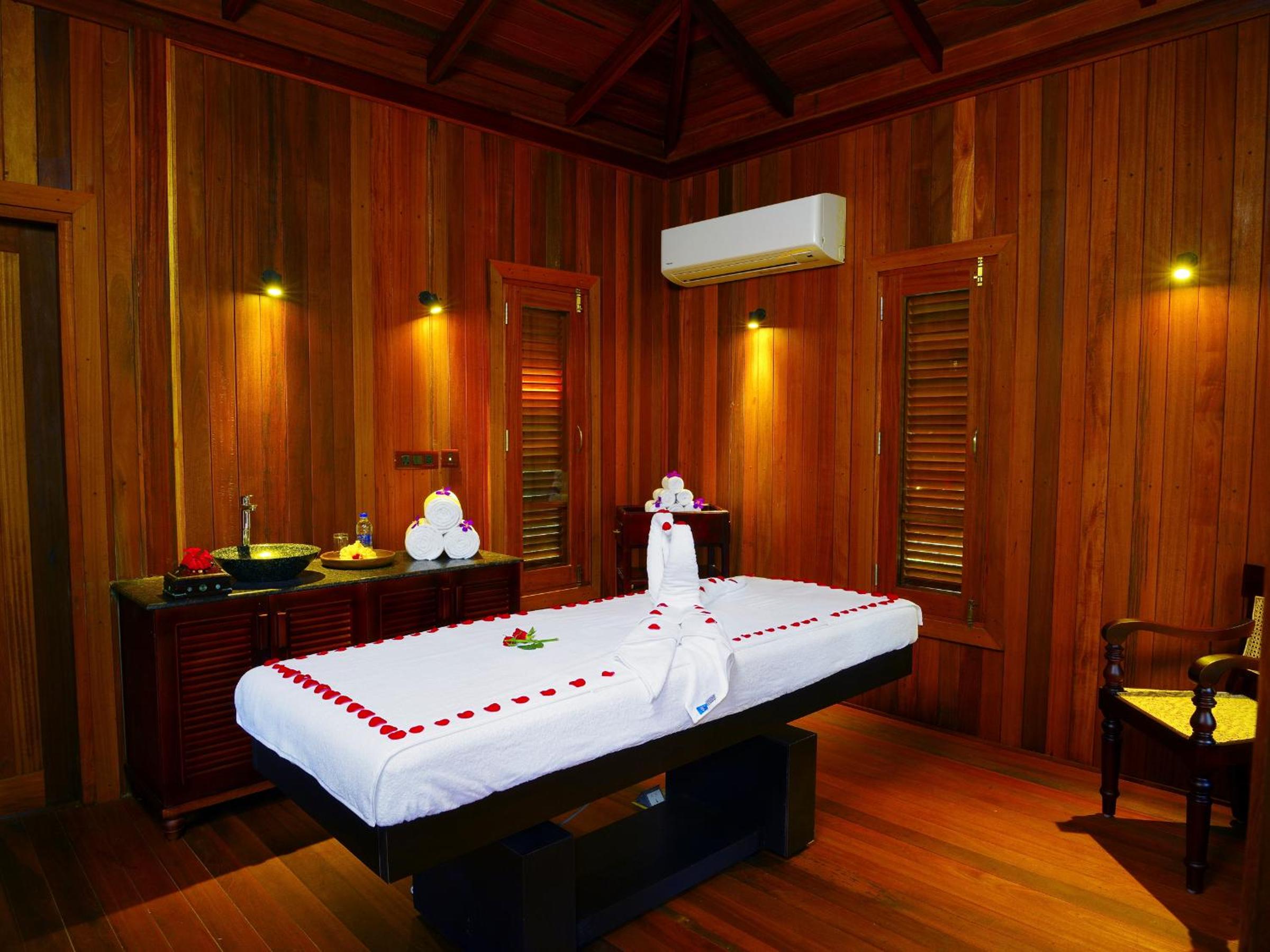 Thekkady Vacations - Niraamaya Retreats Cardamom Club - Property Image 7