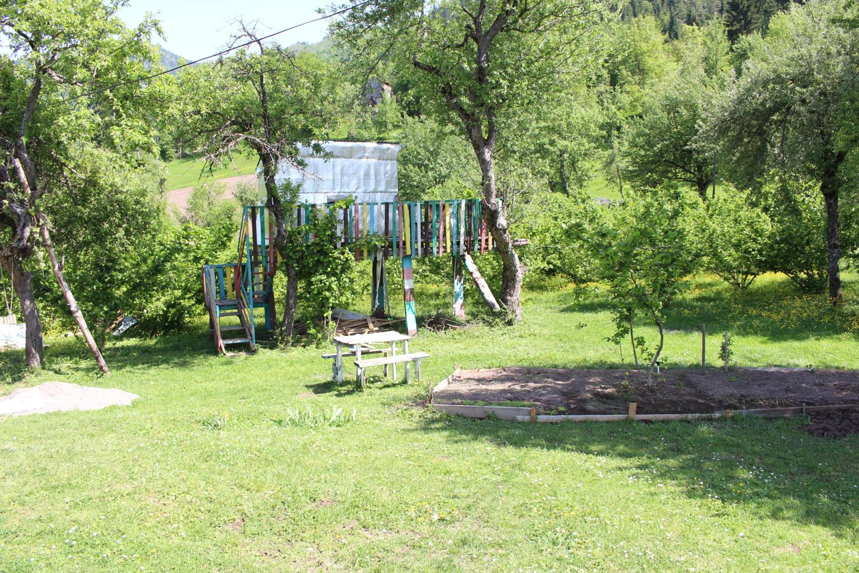 Photo 33