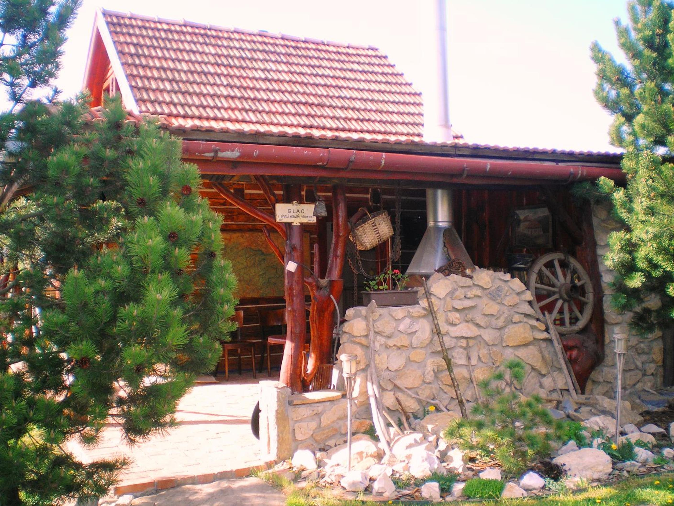 Photo 18