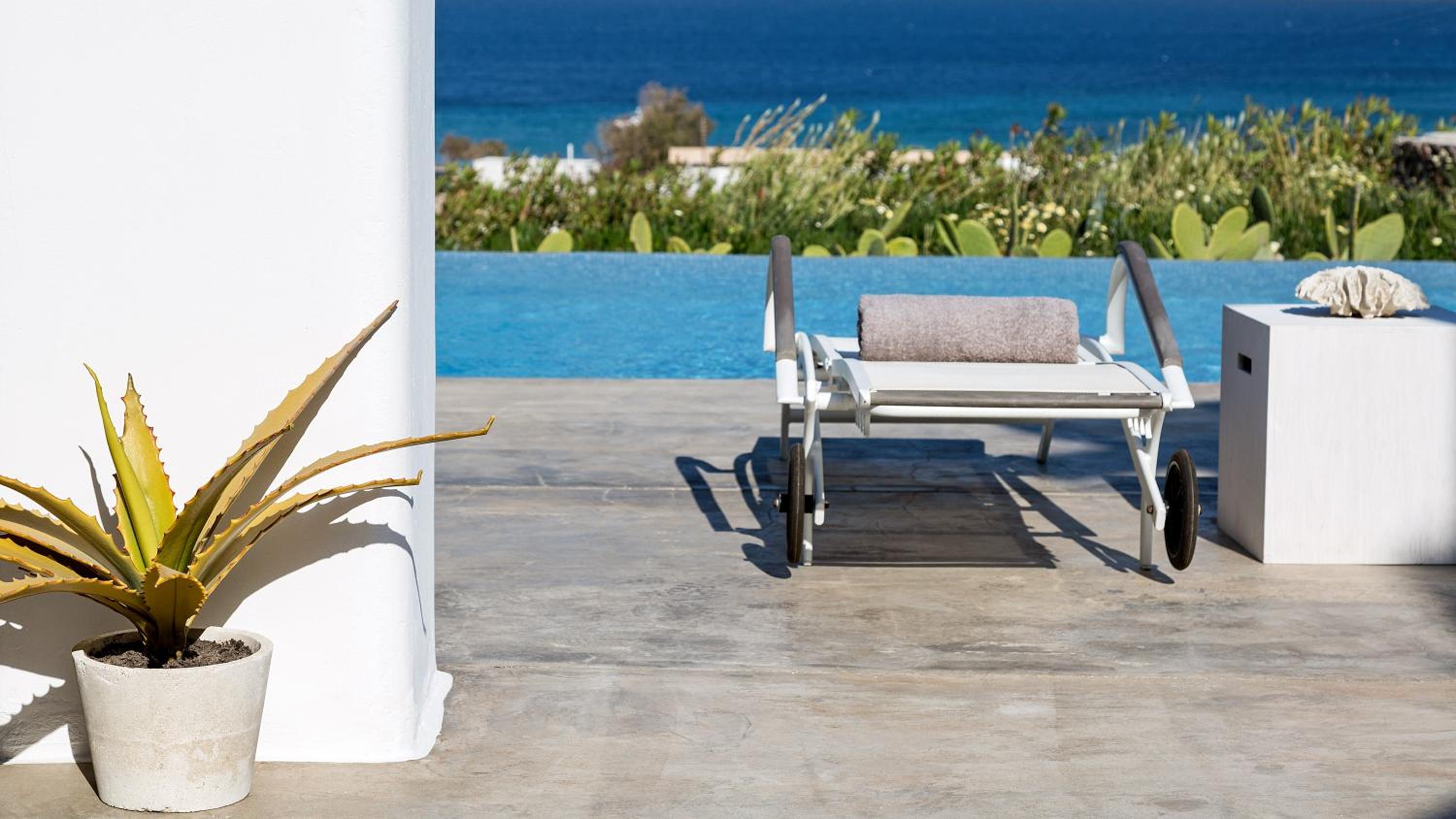 Mykonos Panormos Villas & Suites