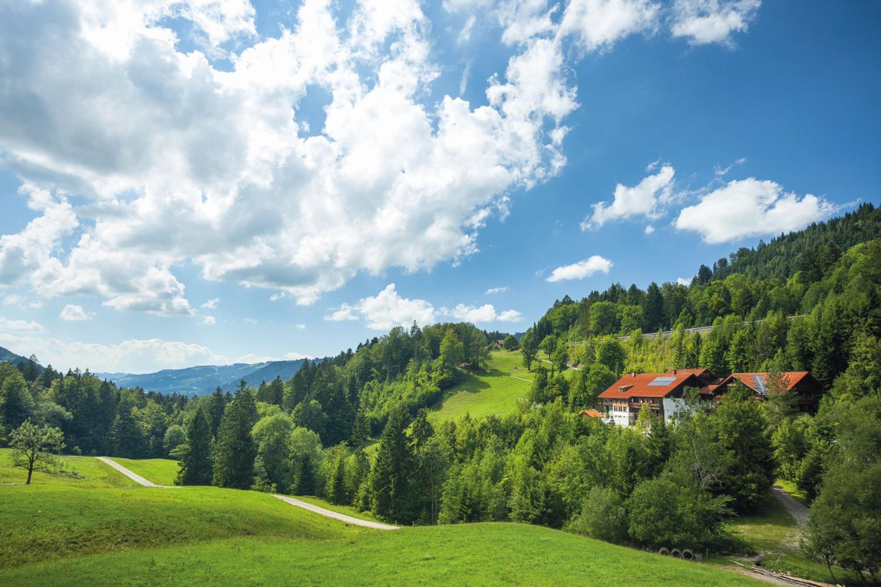 Hotel Bad Rain mit Oberstaufen PlusGolf - Image 1