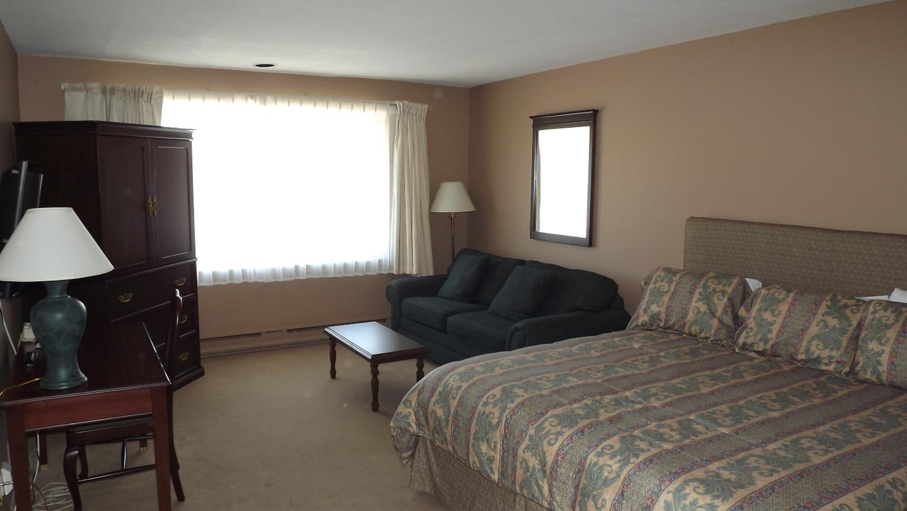 The Pacific Inn