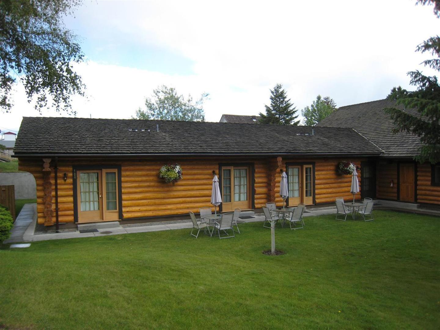 Cariboo Lodge