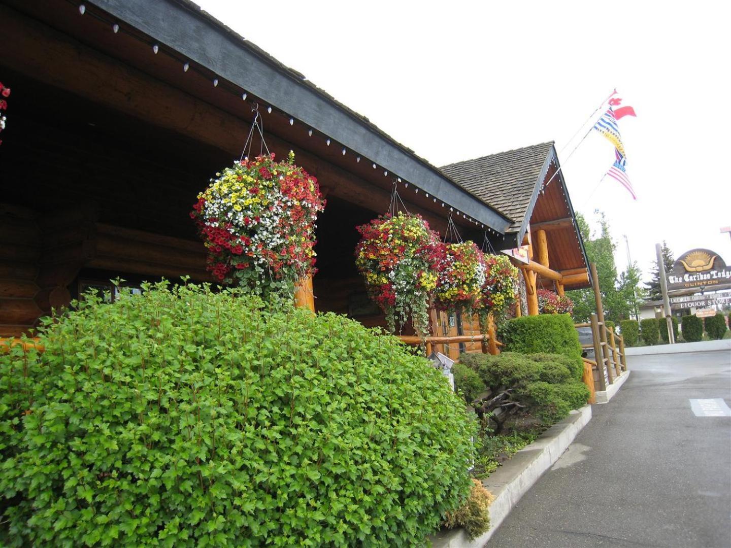 Cariboo Lodge
