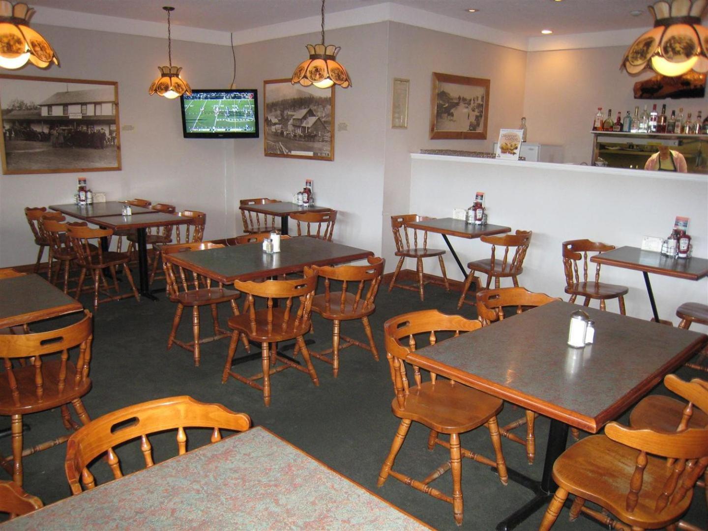 Cariboo Lodge