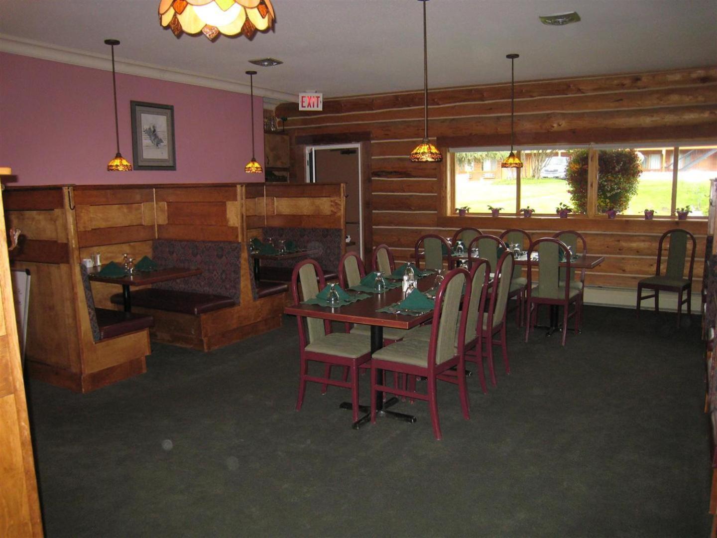 Cariboo Lodge