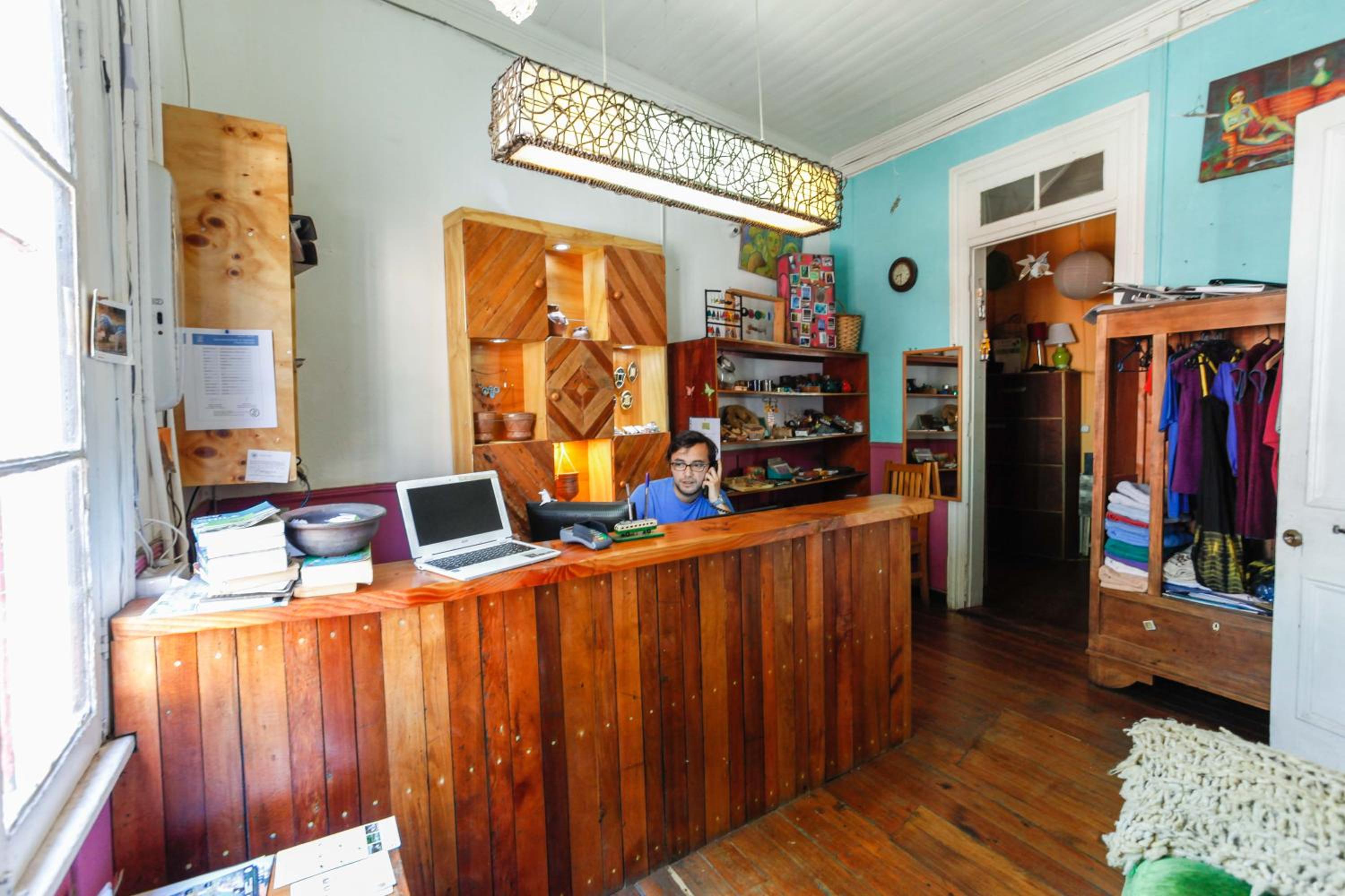 Hostal Casa Verde Limón