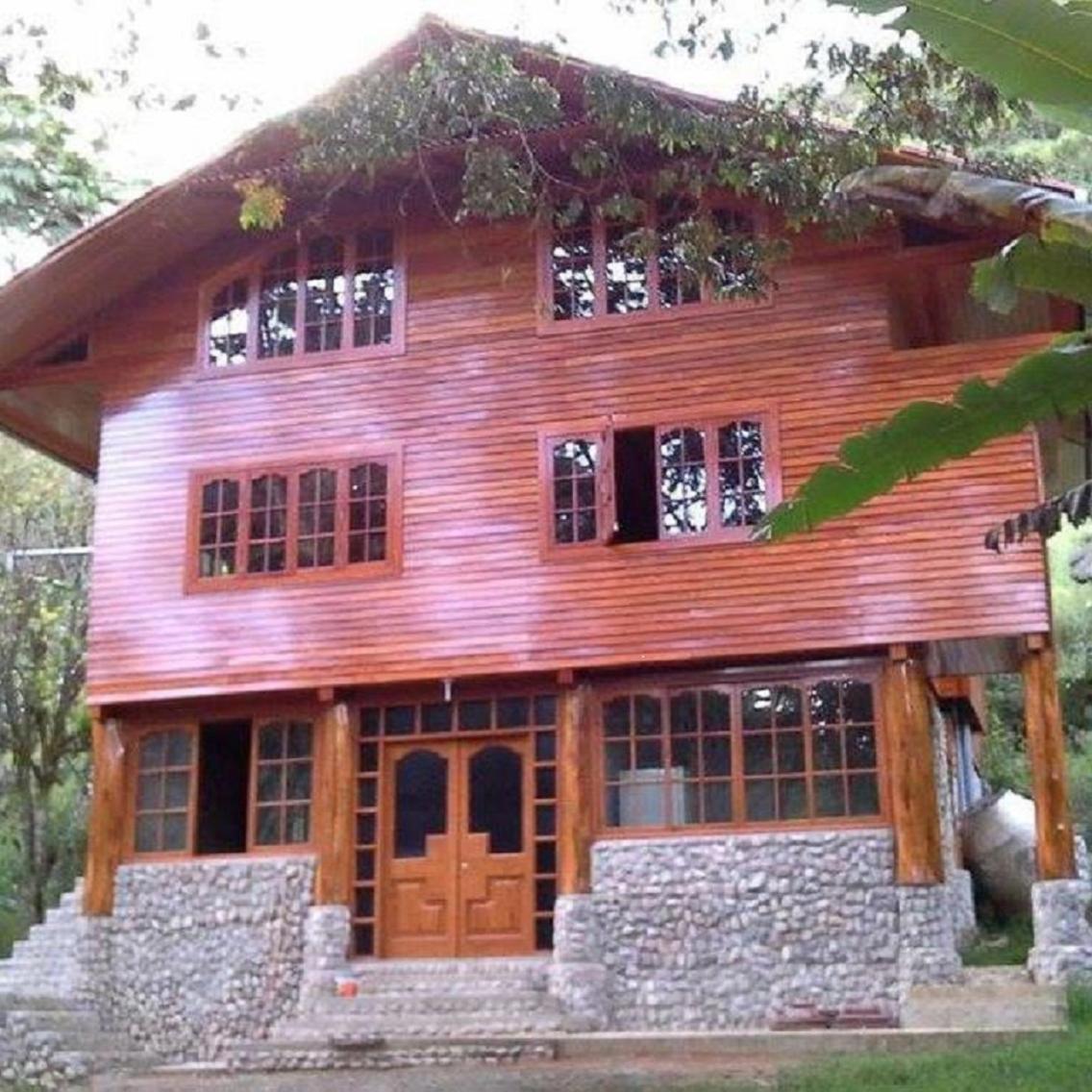 Illariy Tampu Ecoalbergue Oxapampa