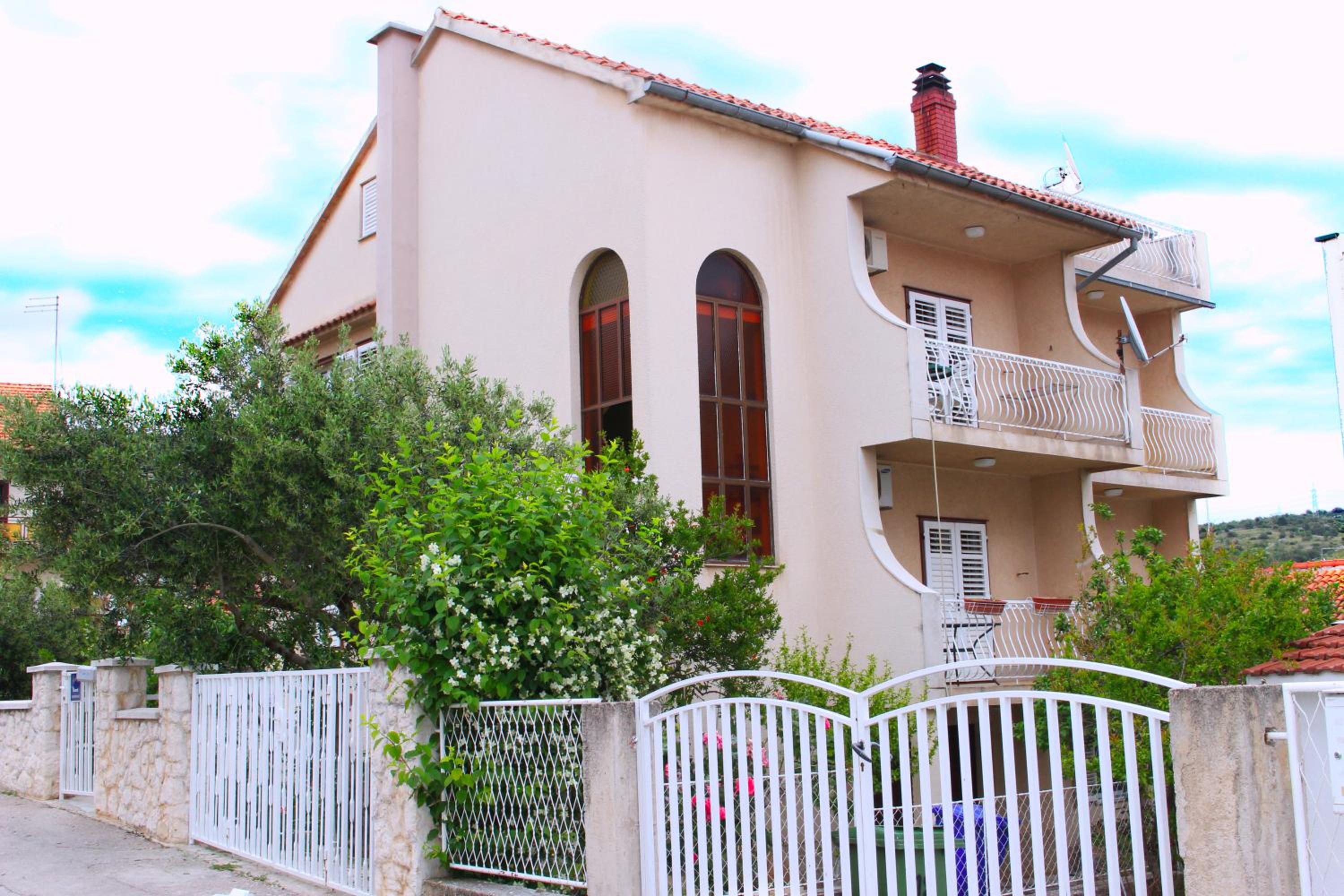 Hotel Apartments Sunag - Image 1