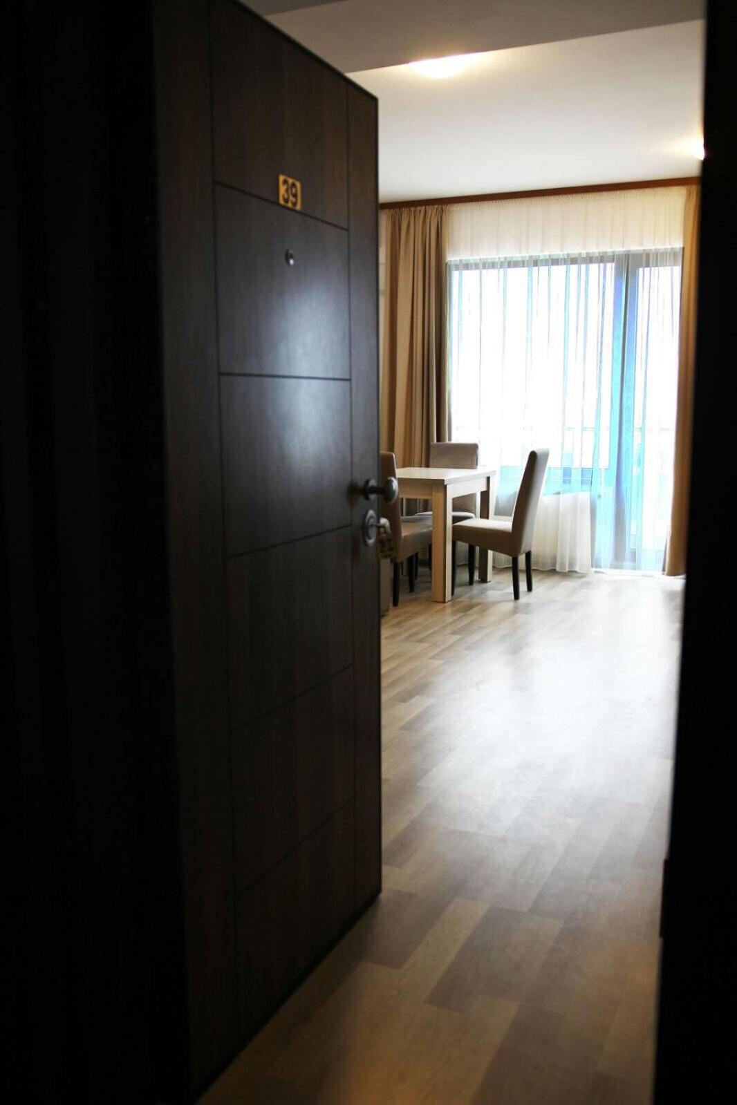 Holiday Summerland Apartment