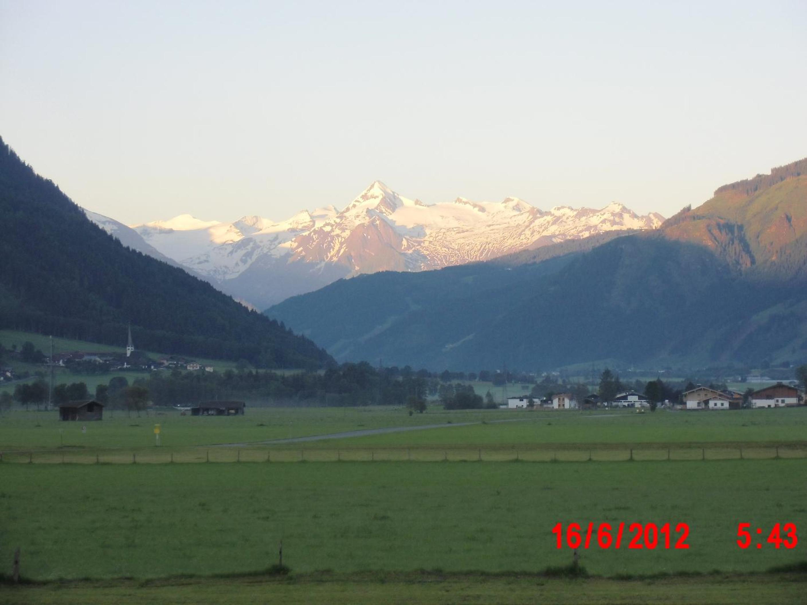 Photo 50