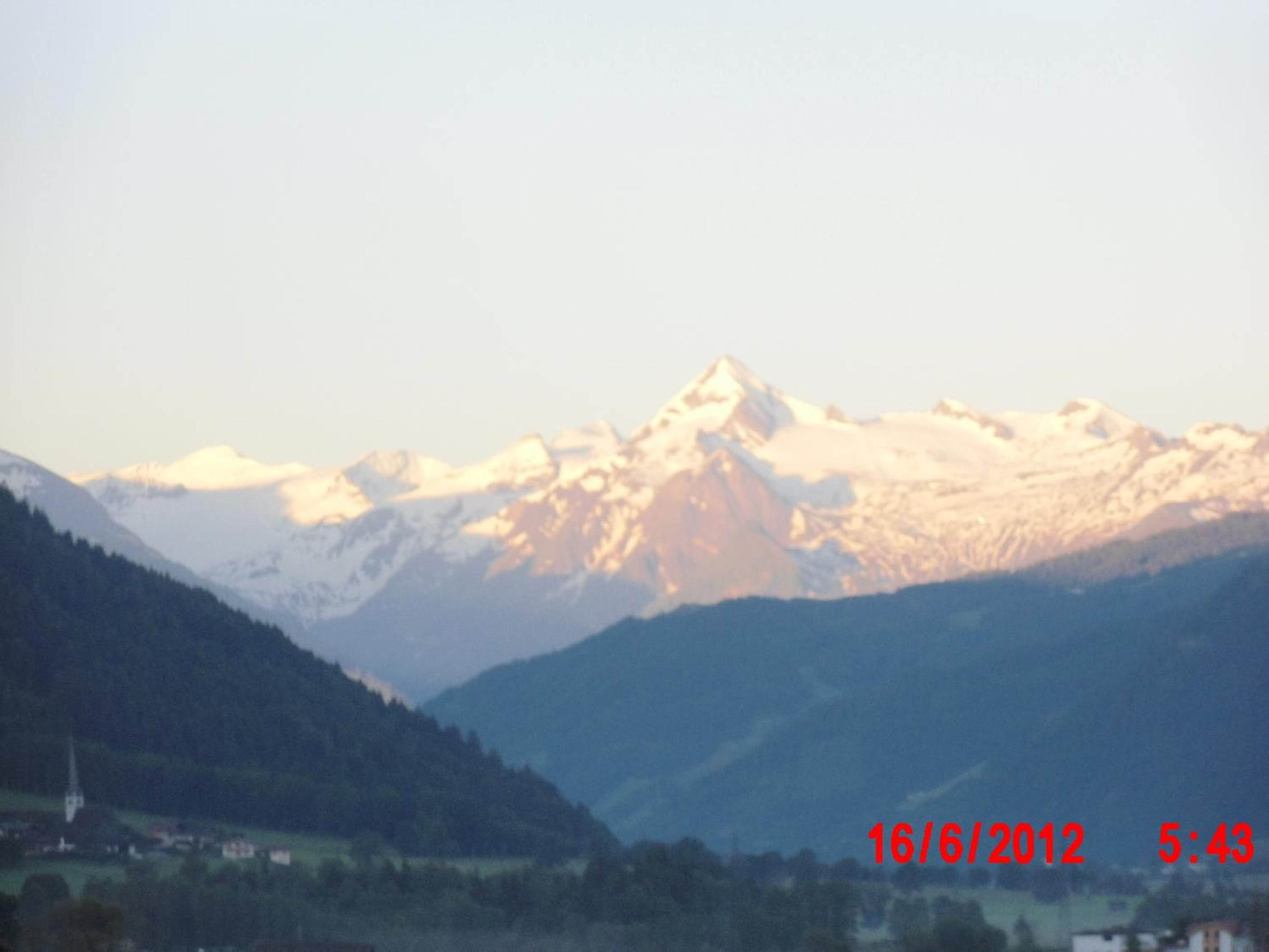 Photo 52
