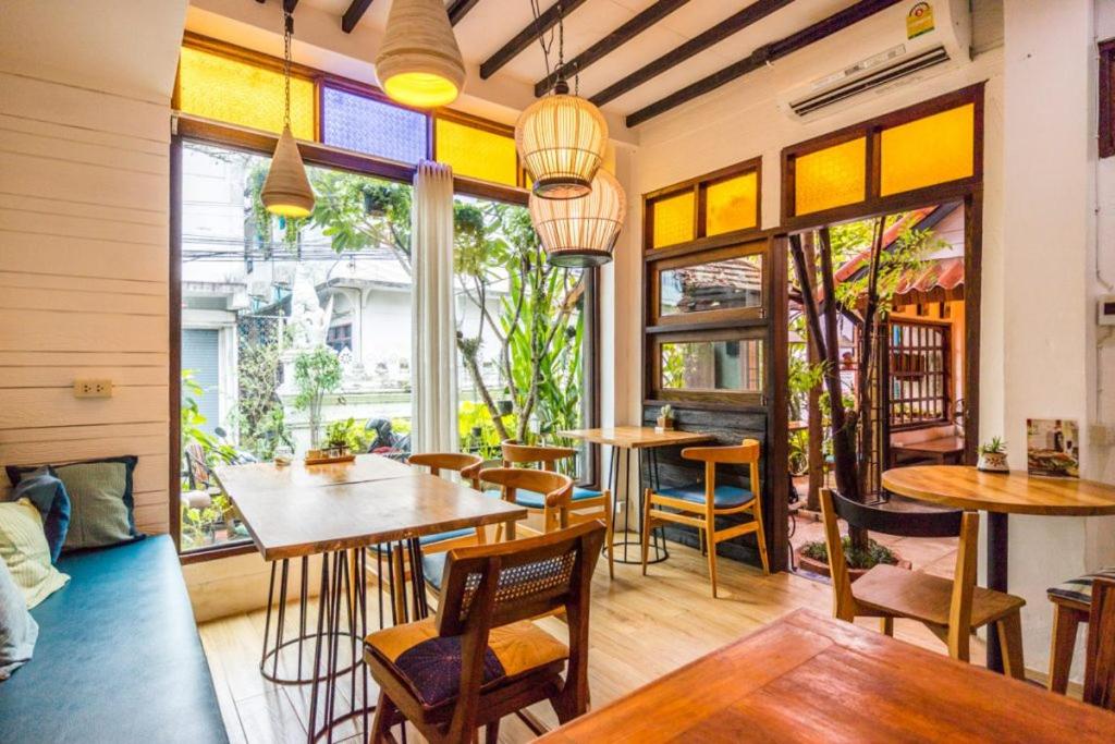 Changmoi House (Little Village)