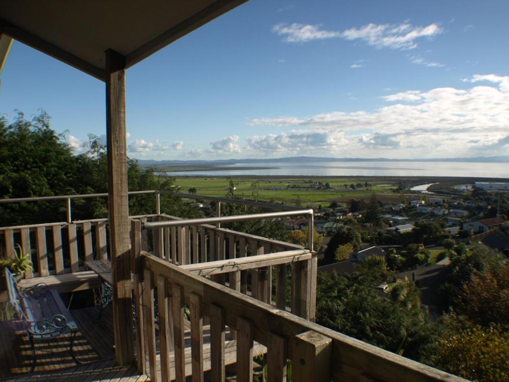 Grafton Cottage & Chalets