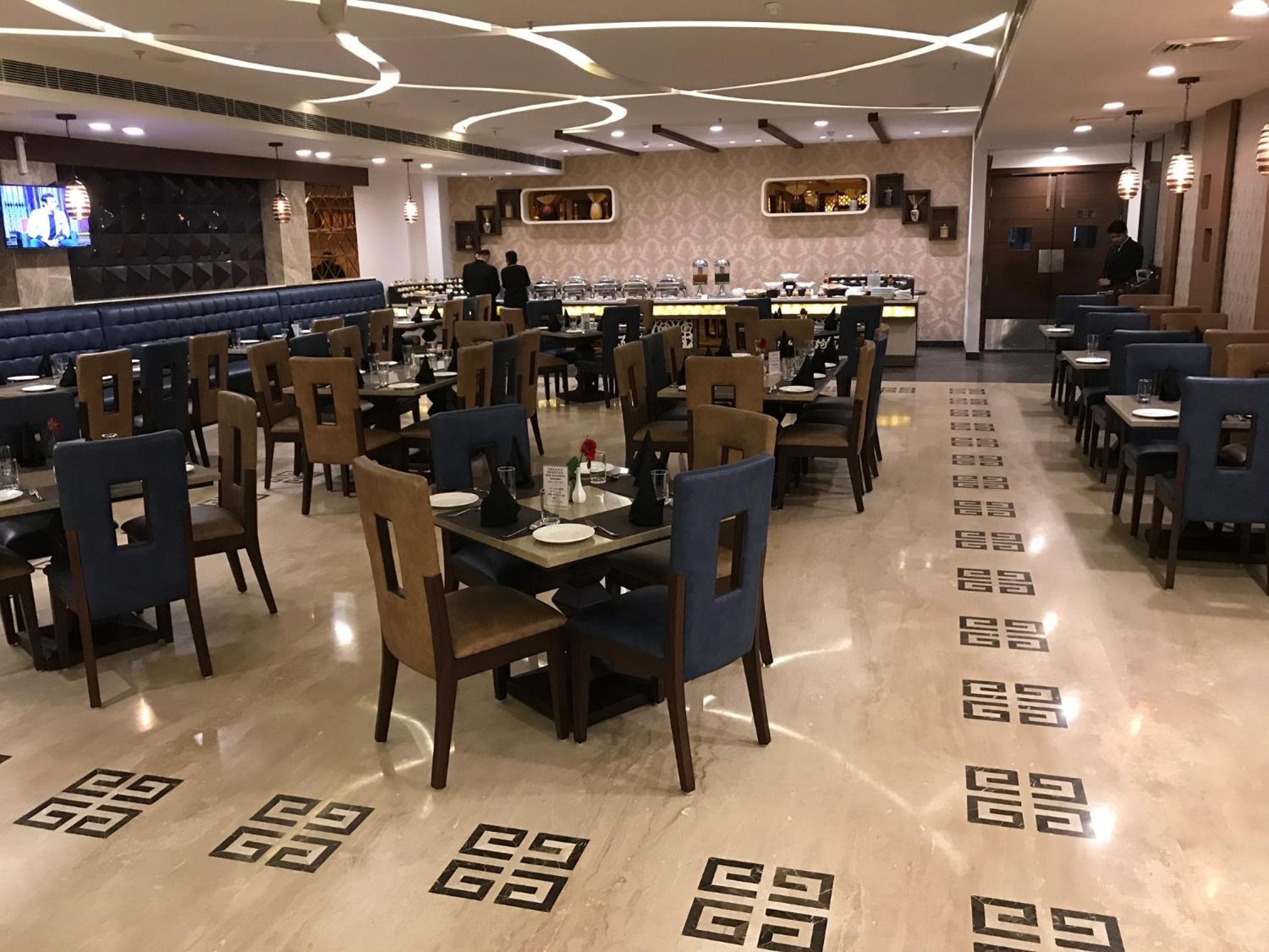 Hotel Imperia Suites