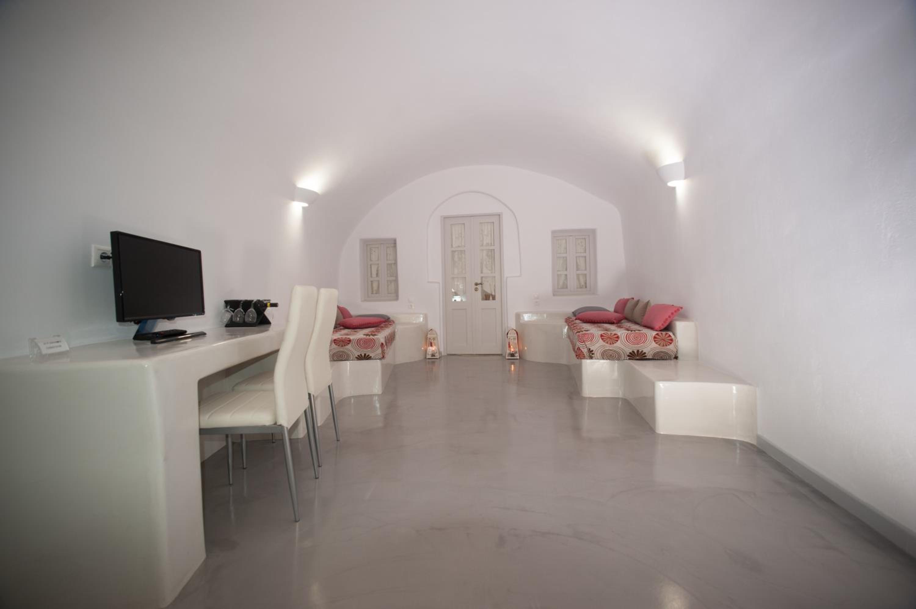 Lefteris Traditional Rooms