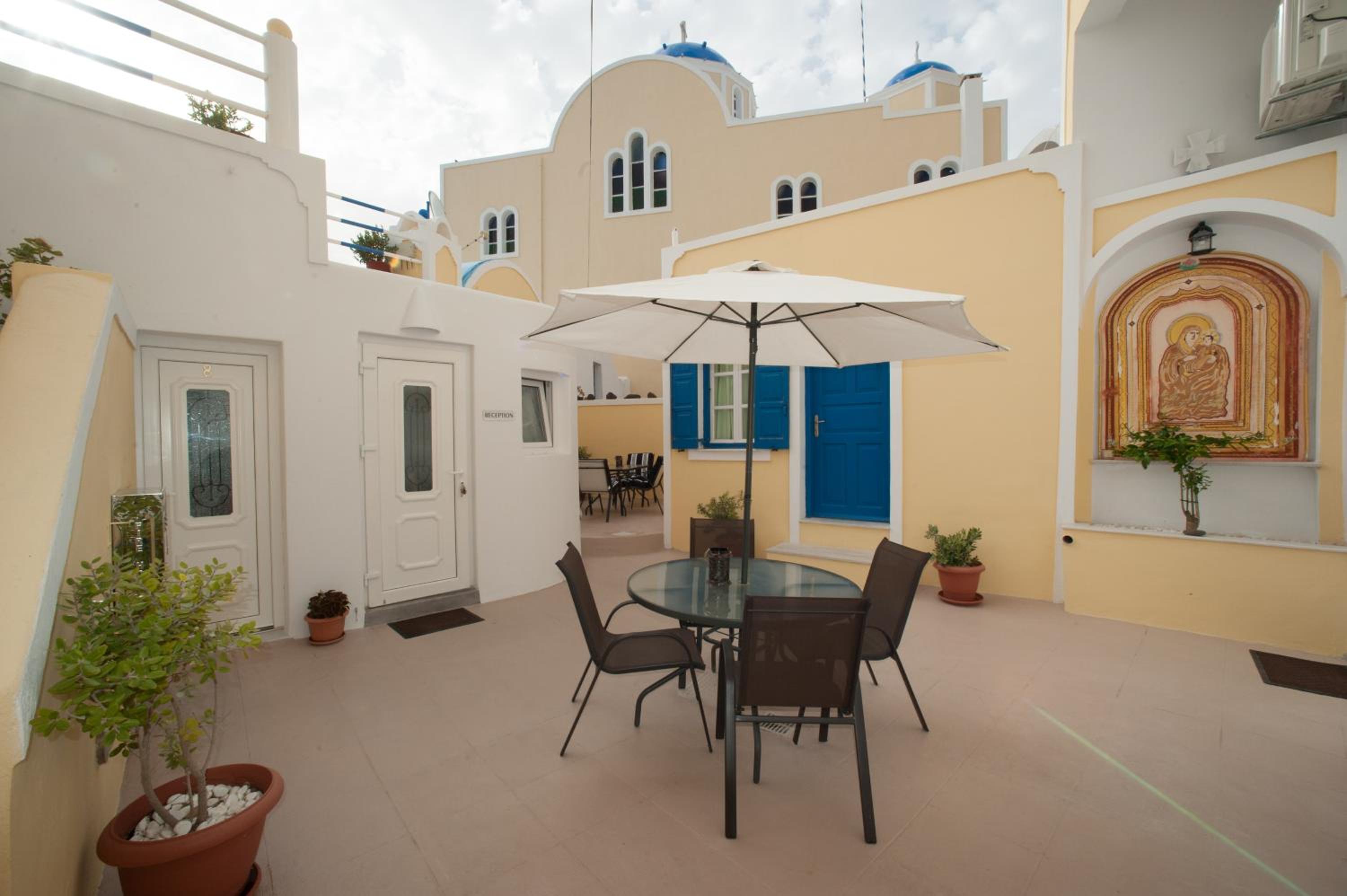 Lefteris Traditional Rooms