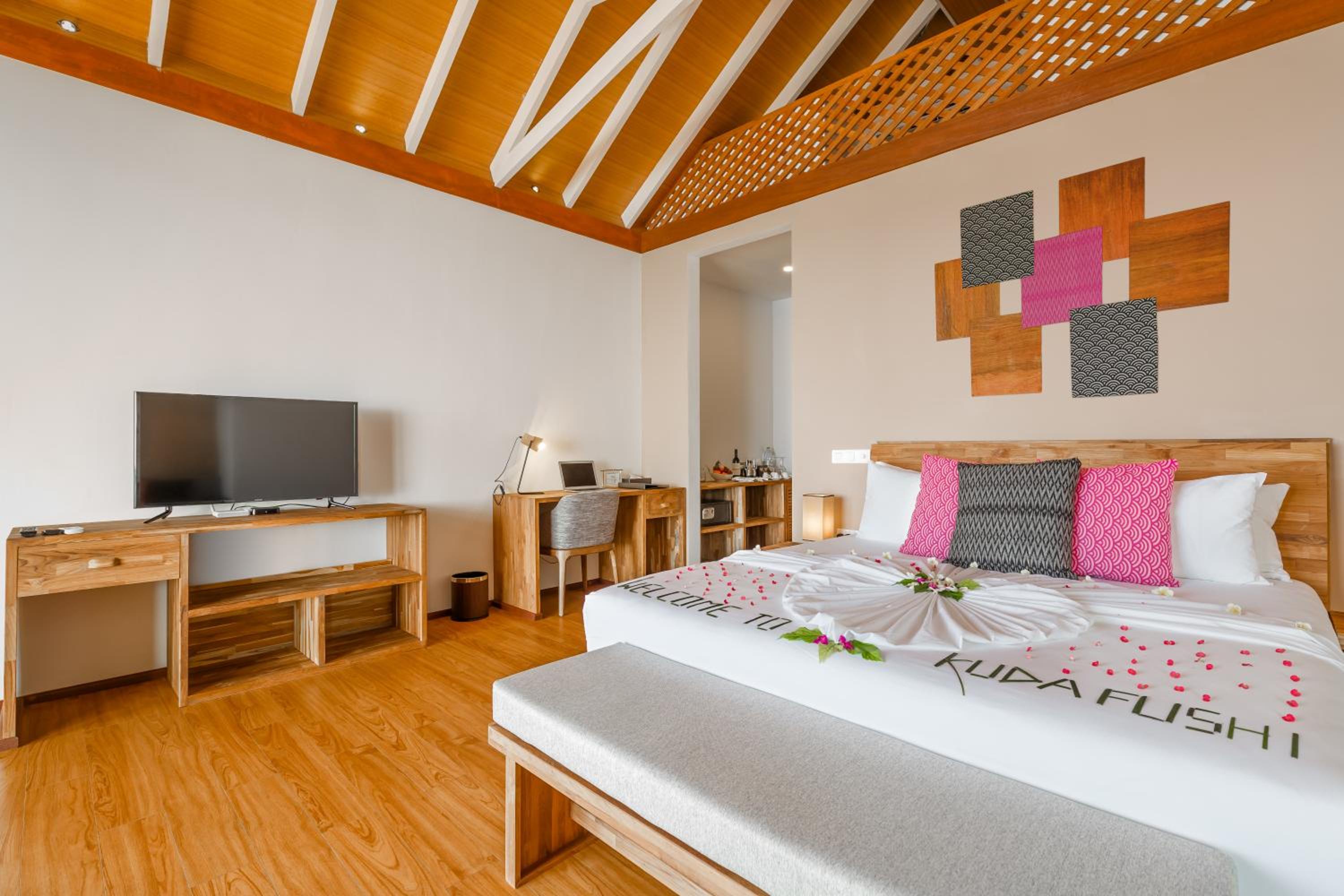 Kudafushi Resort & Spa