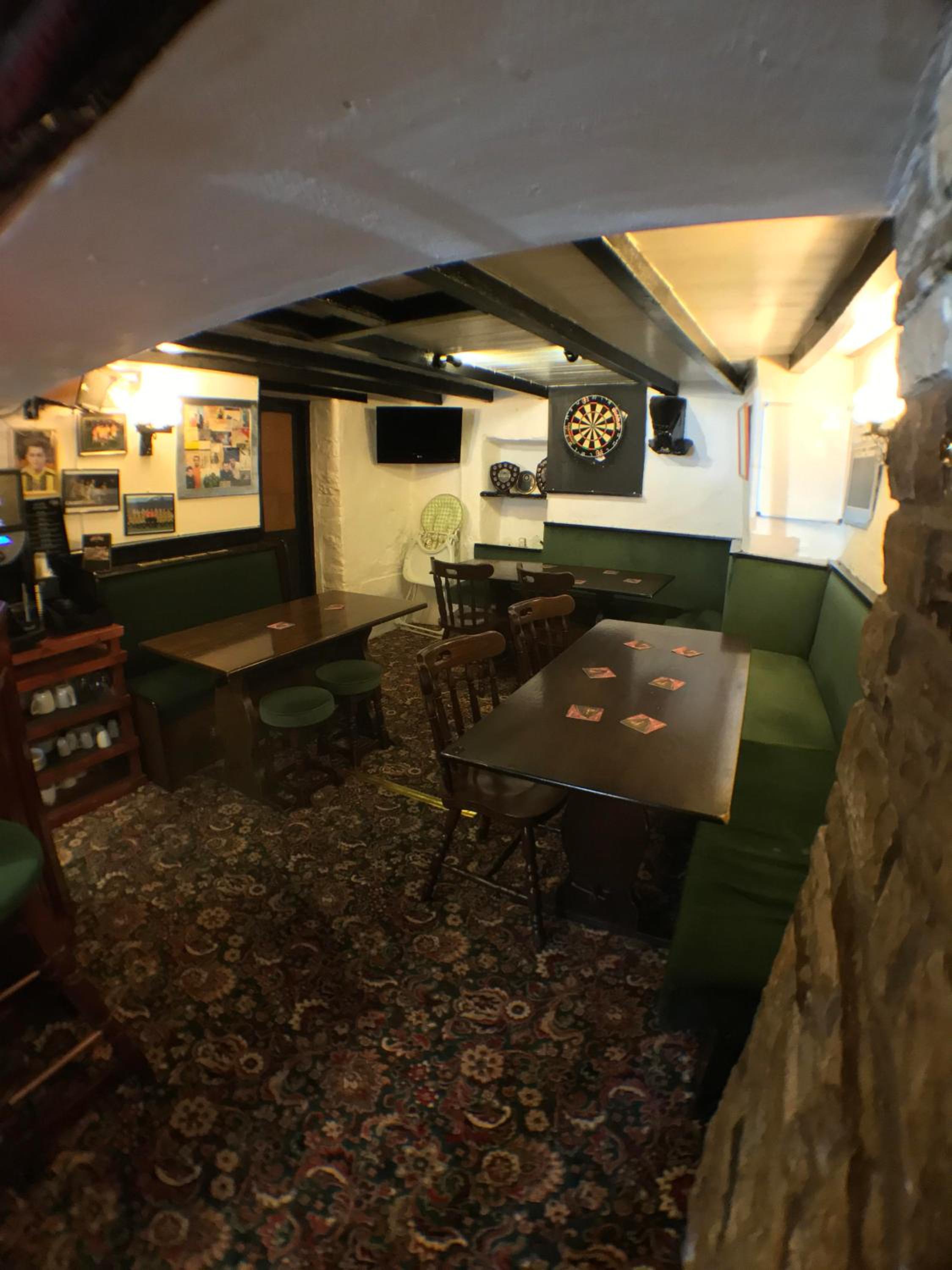The Fox & Hounds Inn