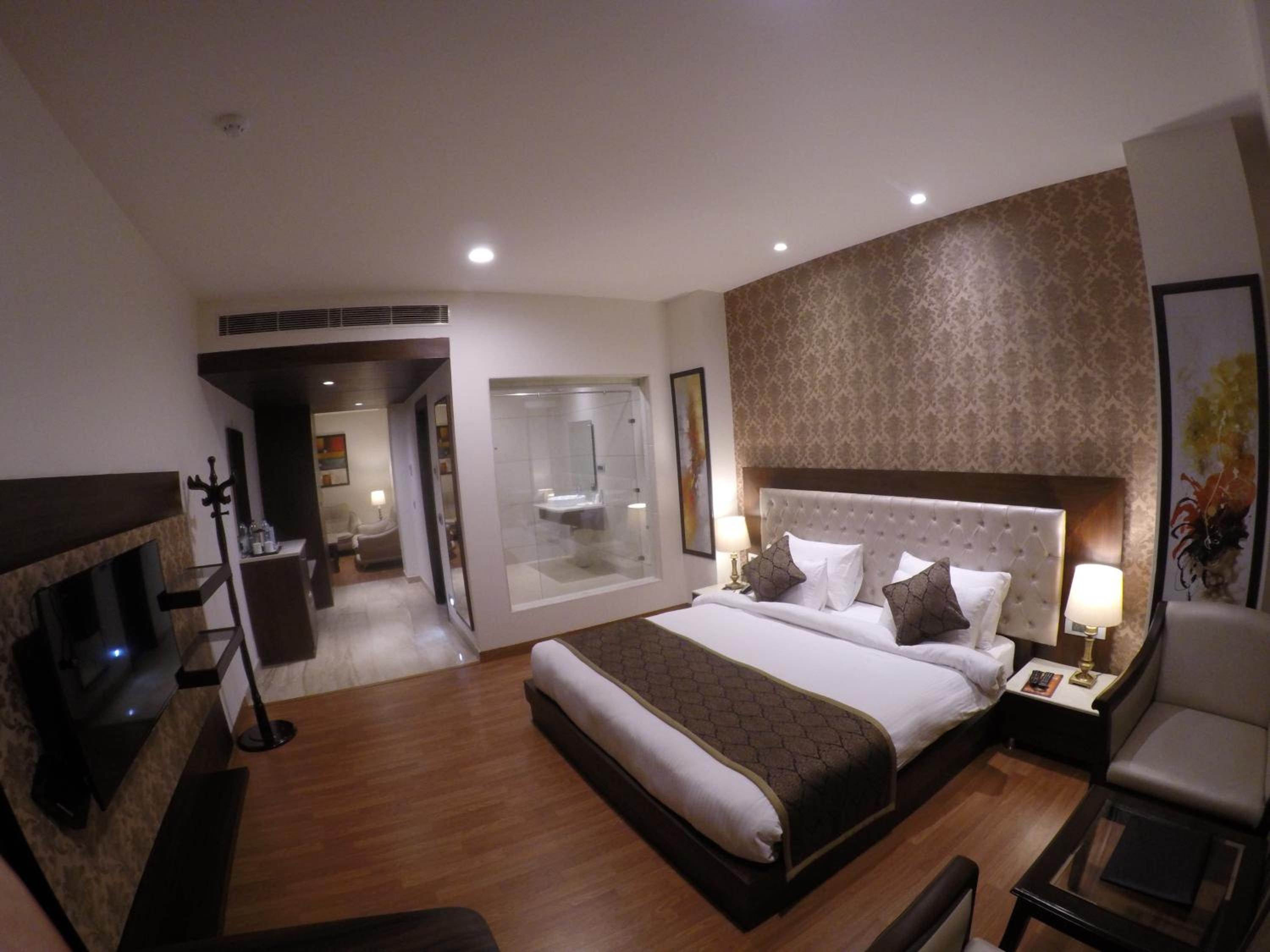 Hotel Imperia Suites