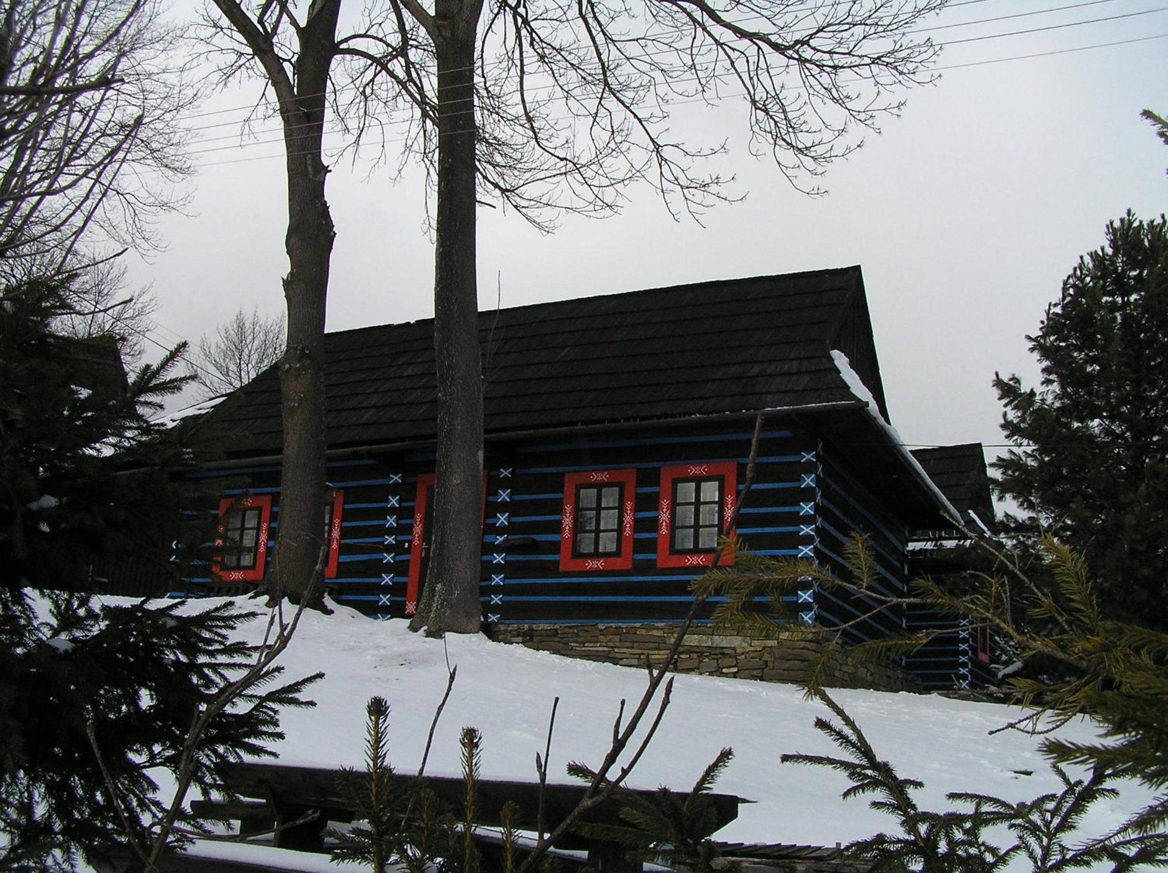 Photo 8