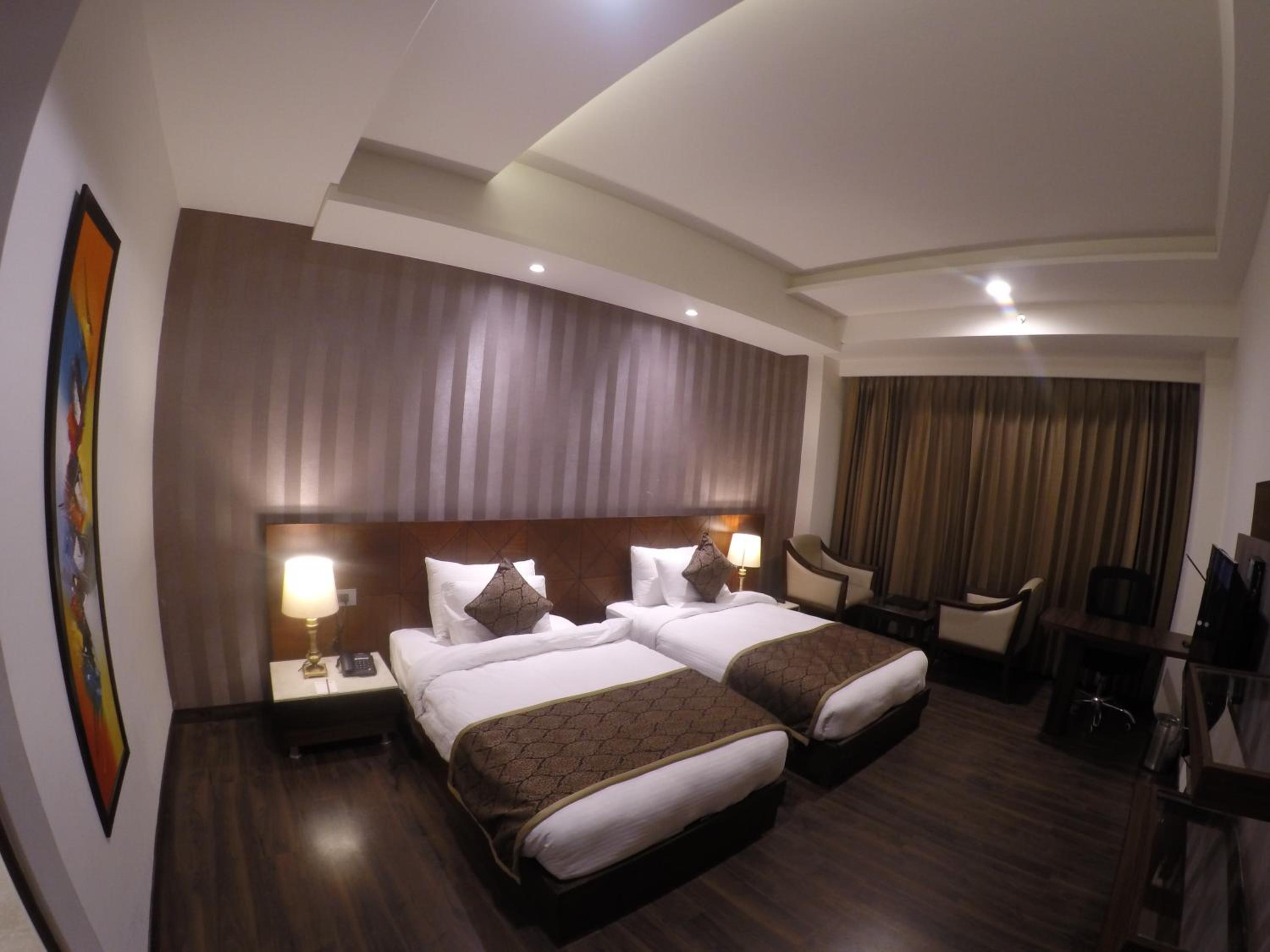 Hotel Imperia Suites
