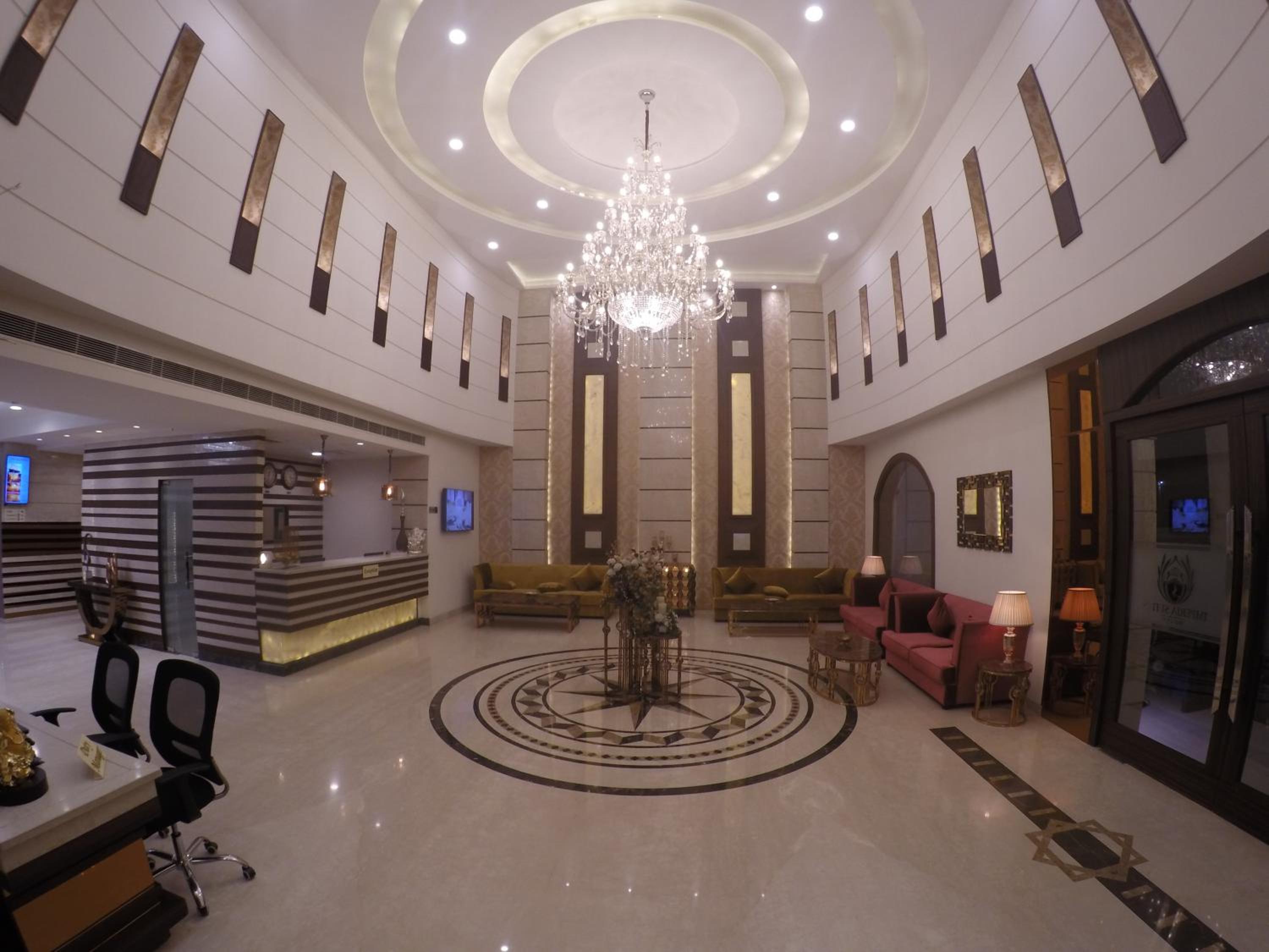 Hotel Imperia Suites