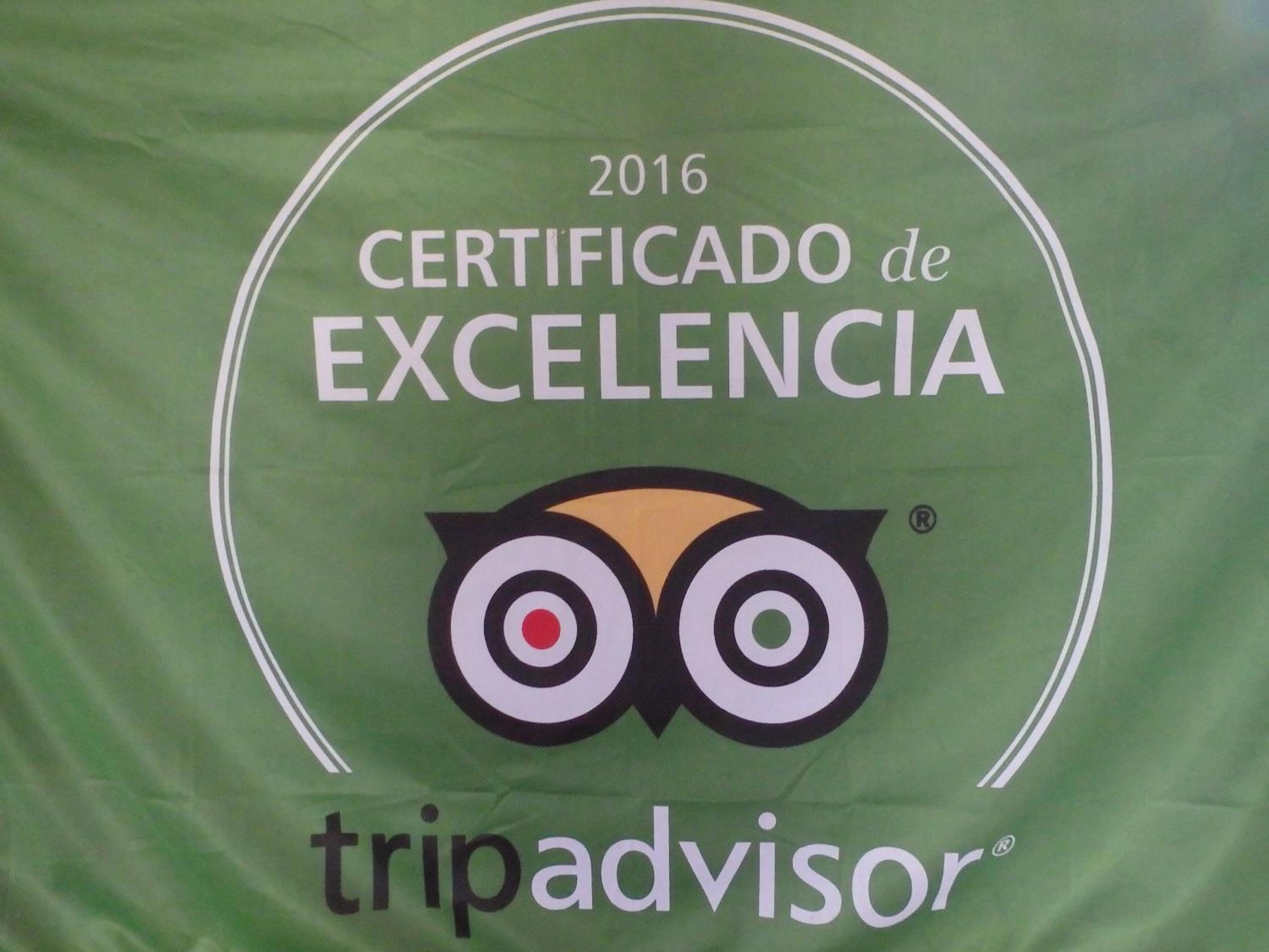 Biohostal Mindo Cloud Forest