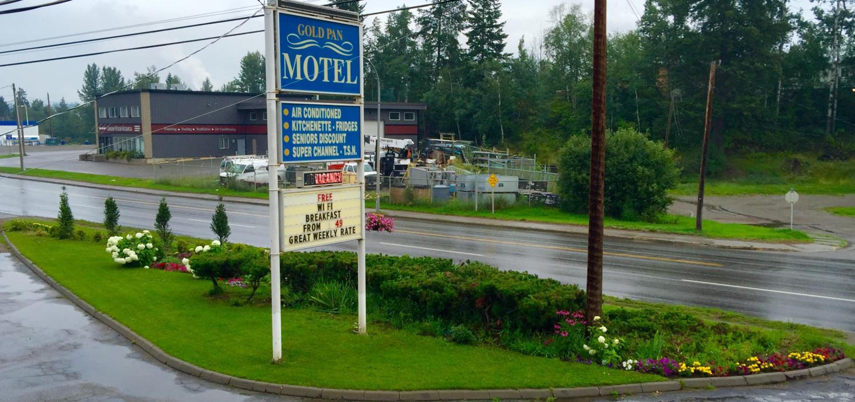 Gold Pan Motel