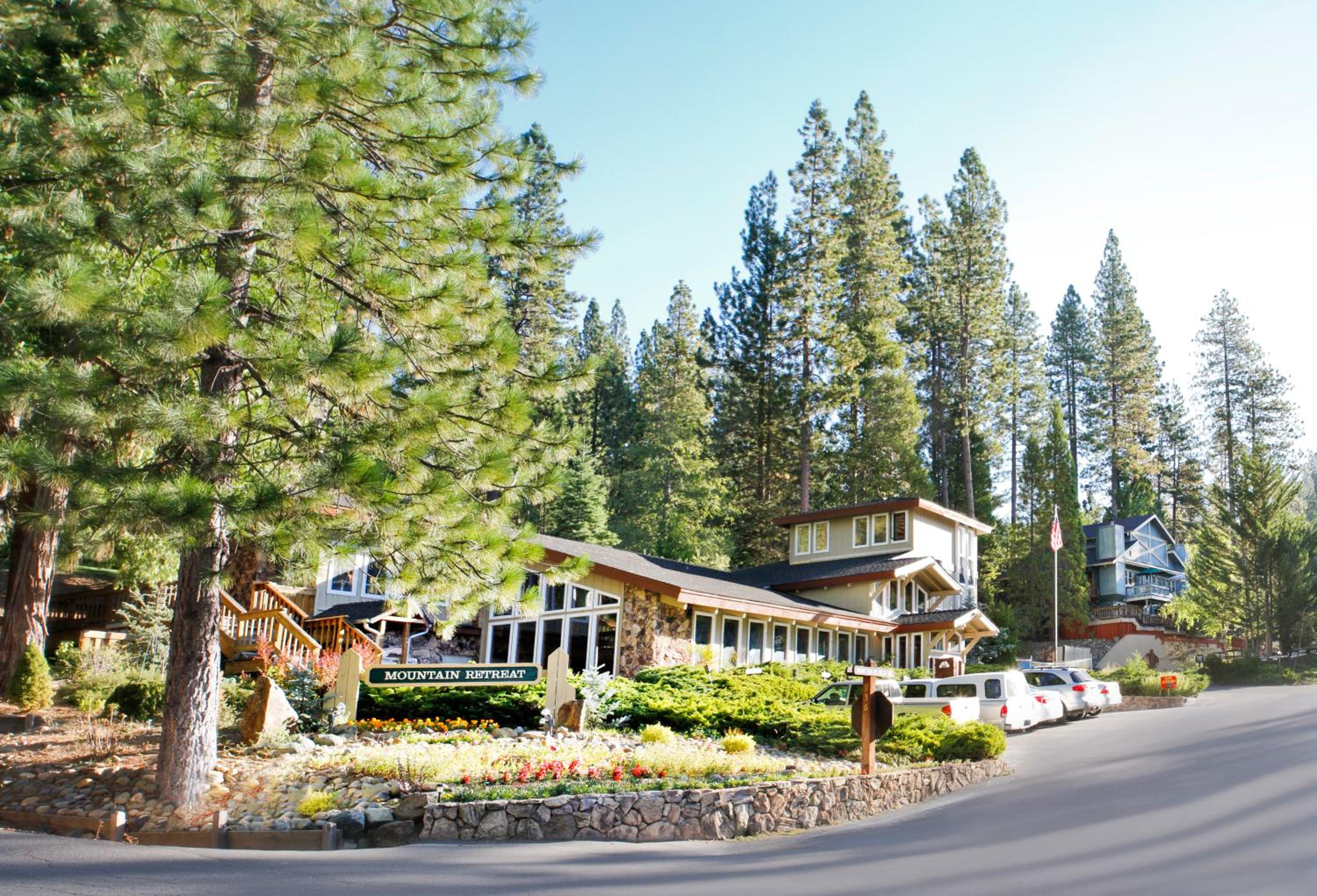Mountain Retreat Resort, a VRI resort view 3