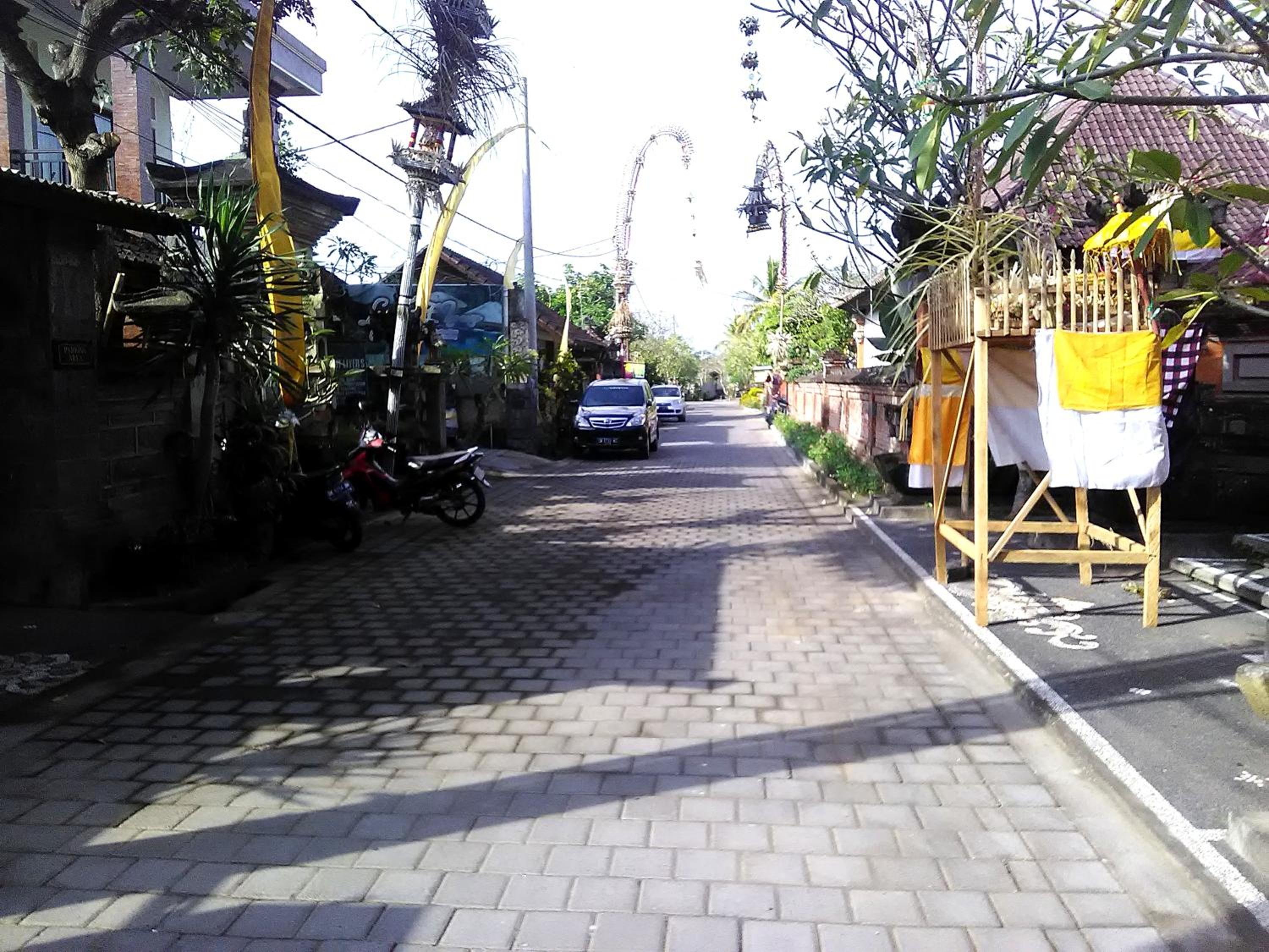 Astawa House