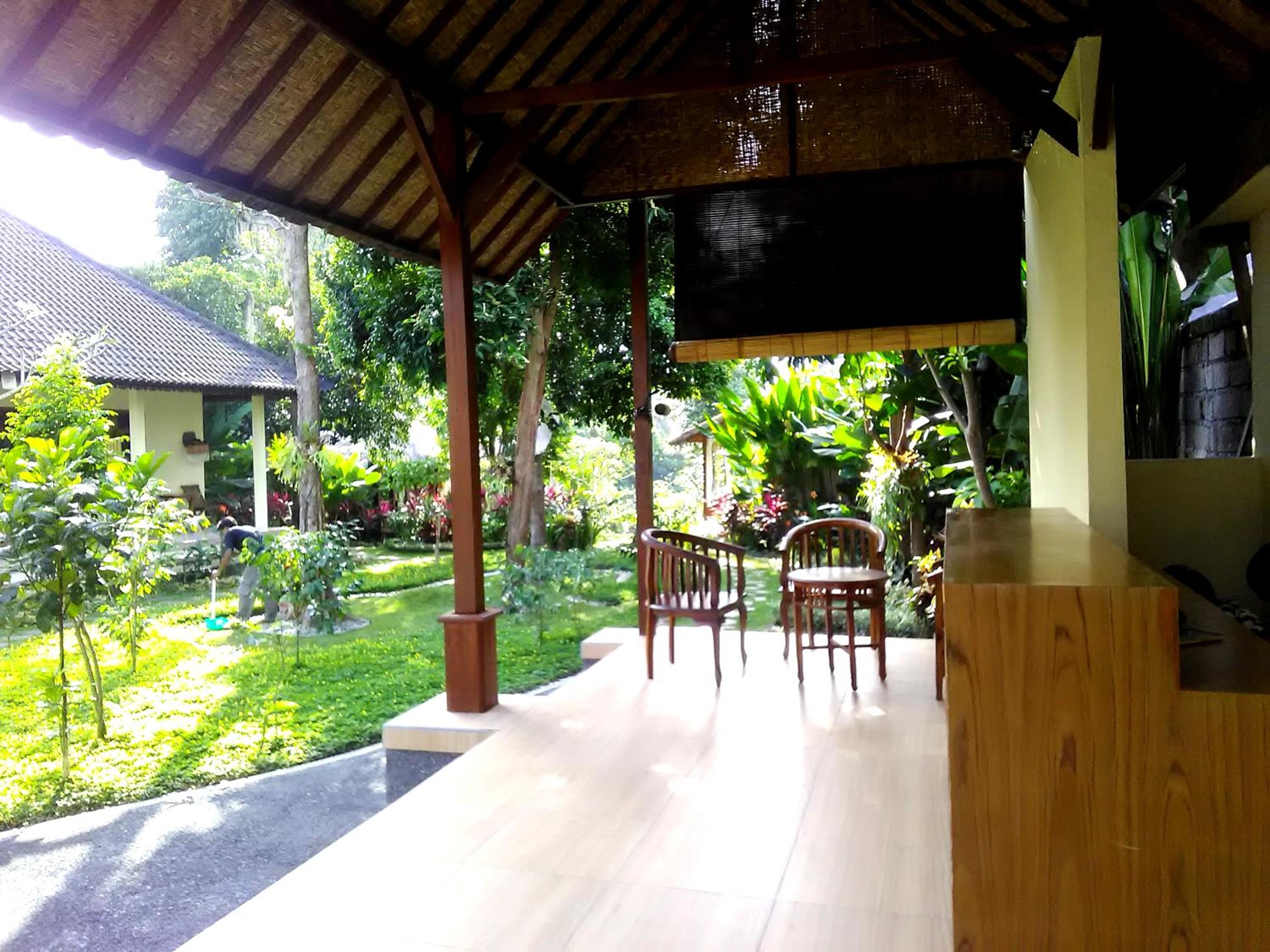 Astawa House