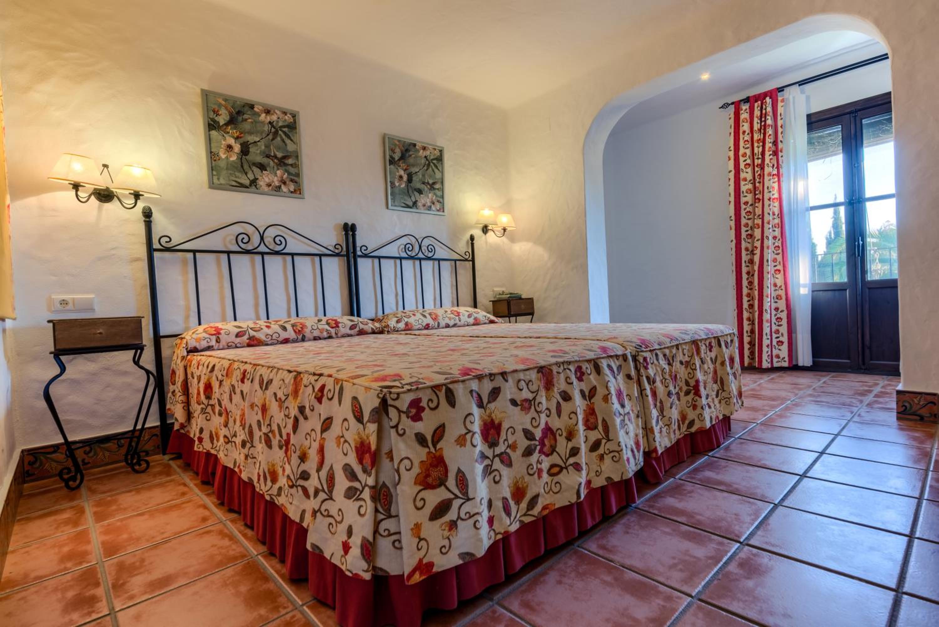 Hacienda Roche Viejo