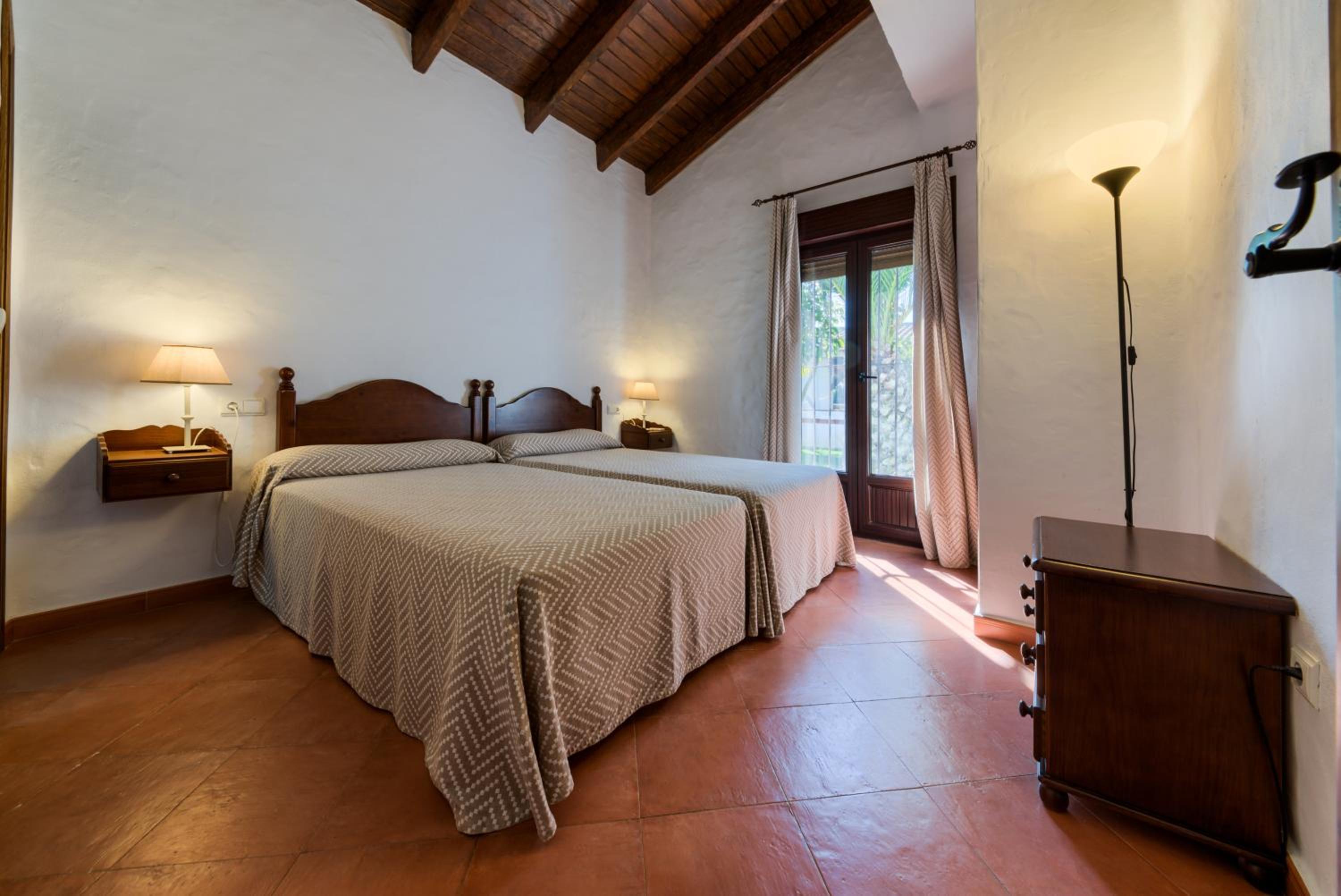 Hacienda Roche Viejo