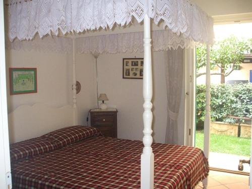 Villa Scimmia en Scauri — hotel room