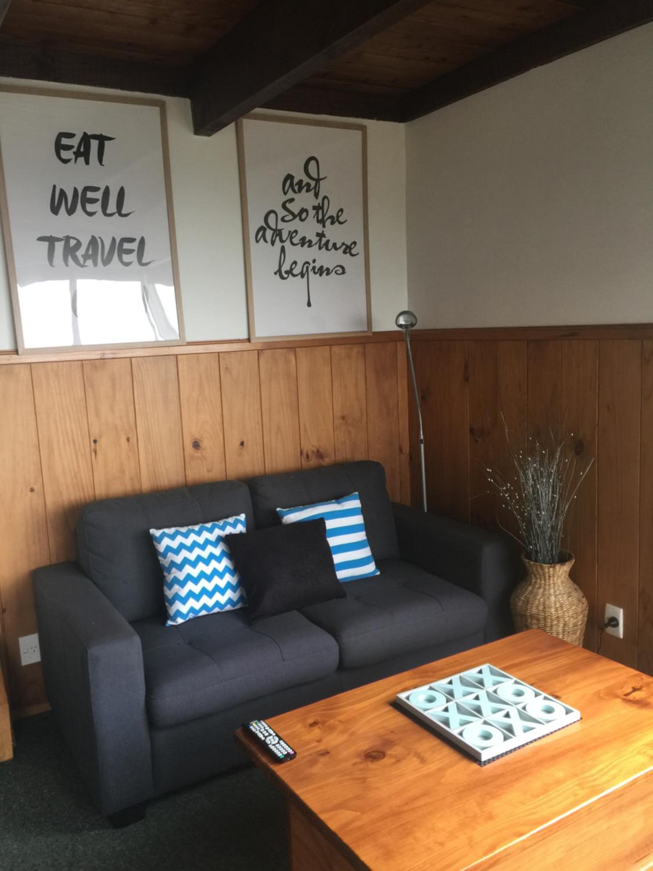 Grafton Cottage & Chalets