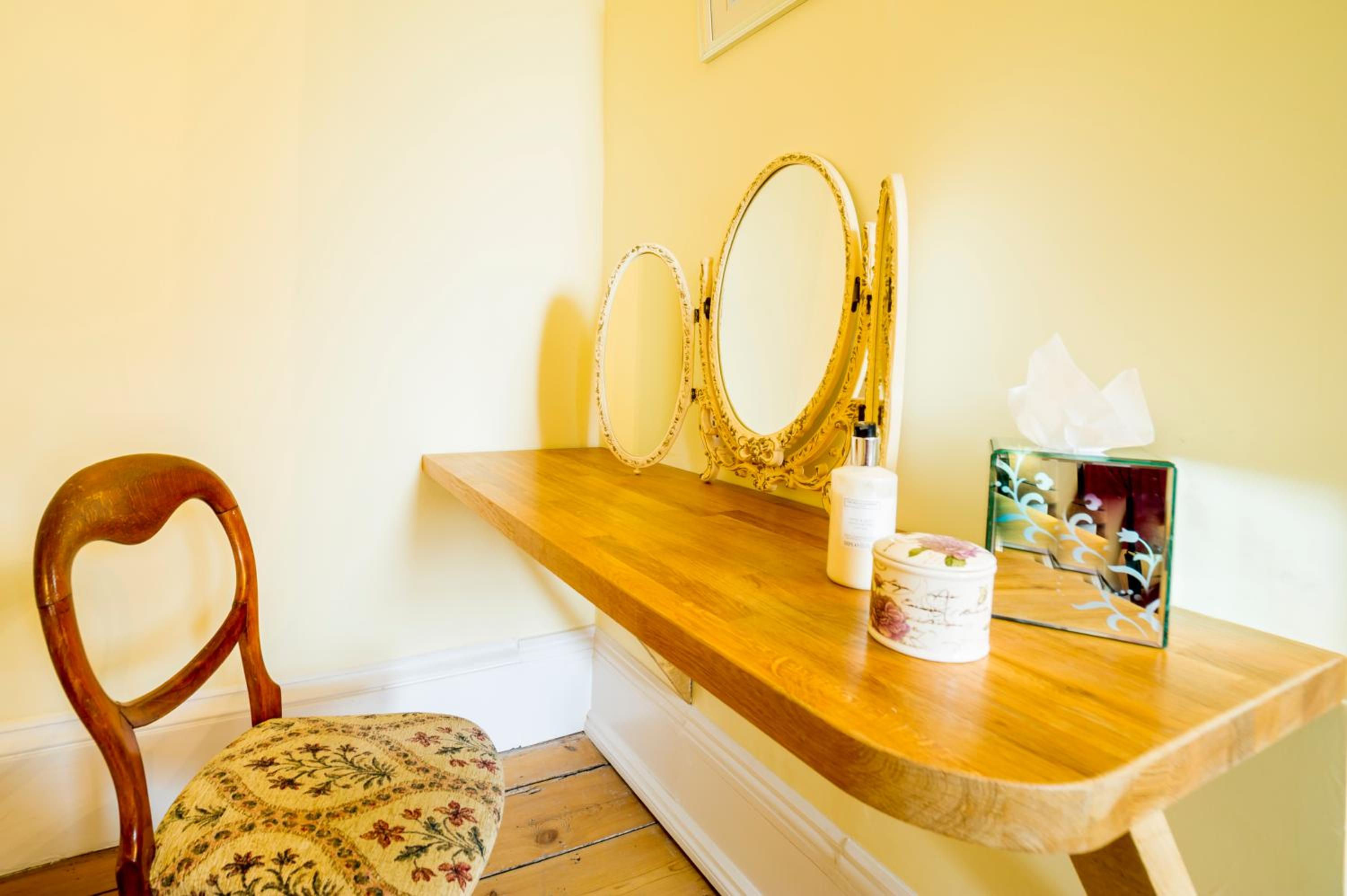 Molland Manor House Bed & Breakfast