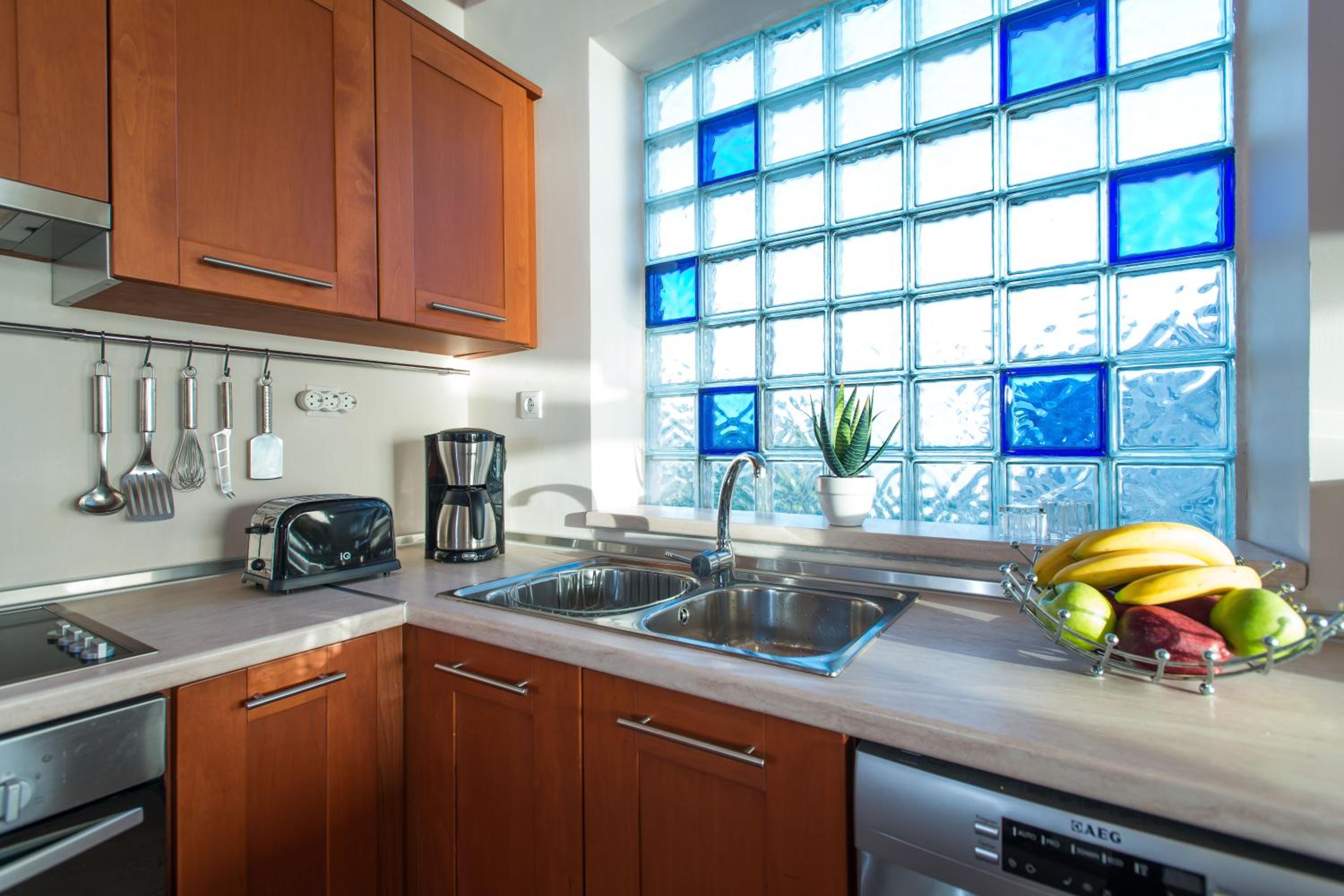 Diamante Beachfront Suites