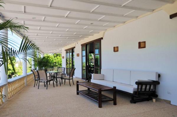 Surin villa view 4