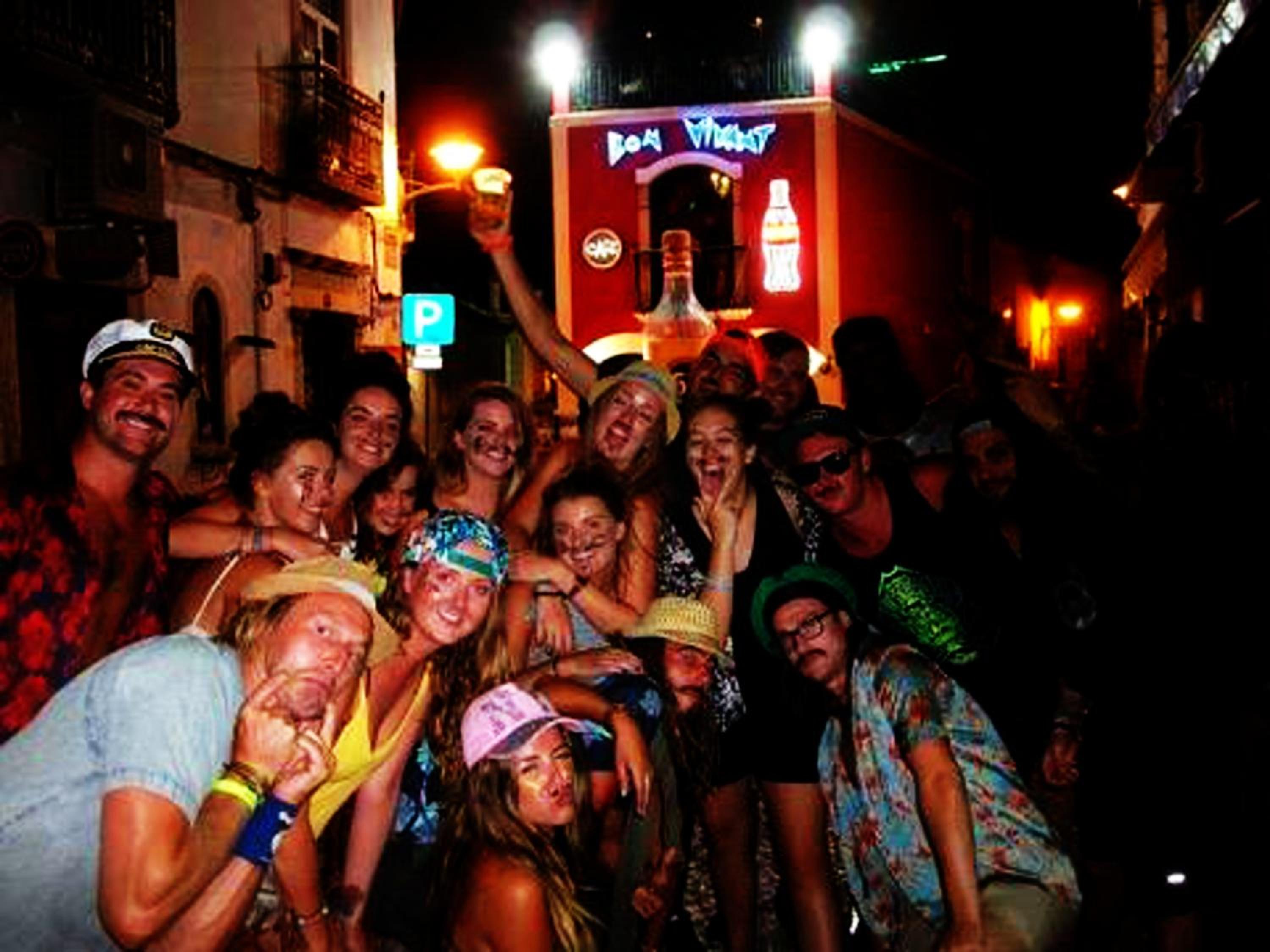 The 17 Party Hostel