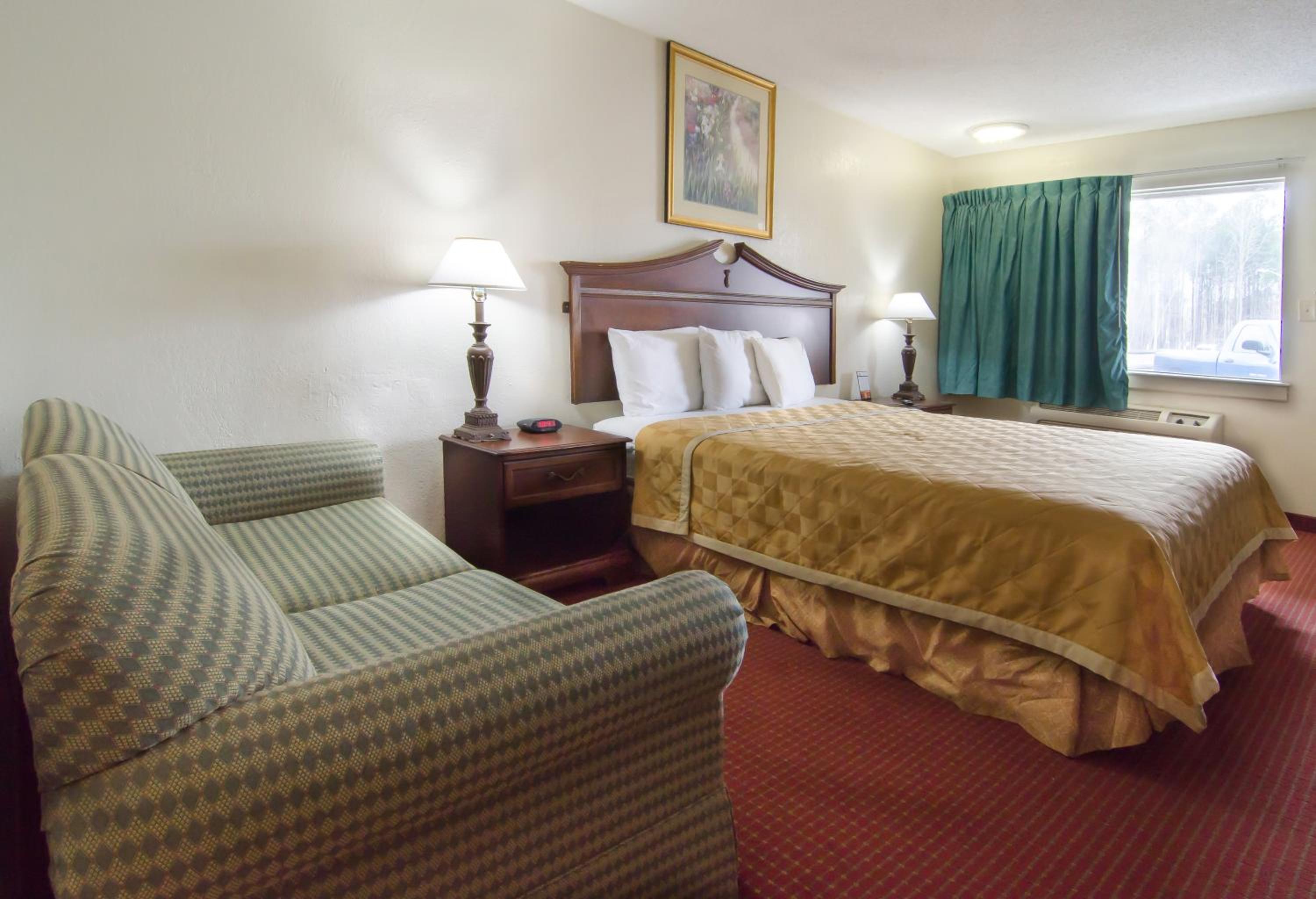 Key West Inn - Newport News - Property Image 9